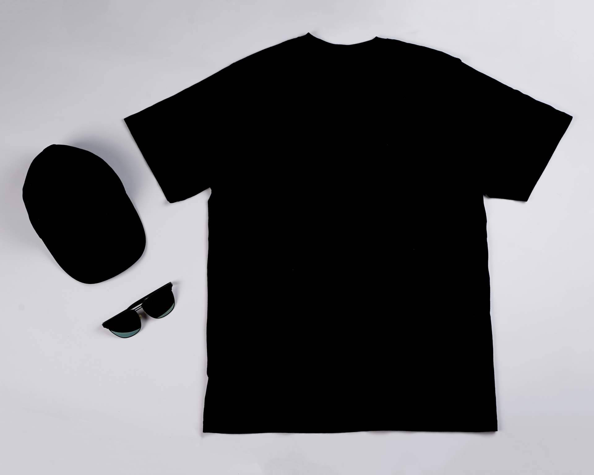 Para impactar con ingenio y calidad, una excelente opción son las camisetas publicitarias de RegaloEmpresas