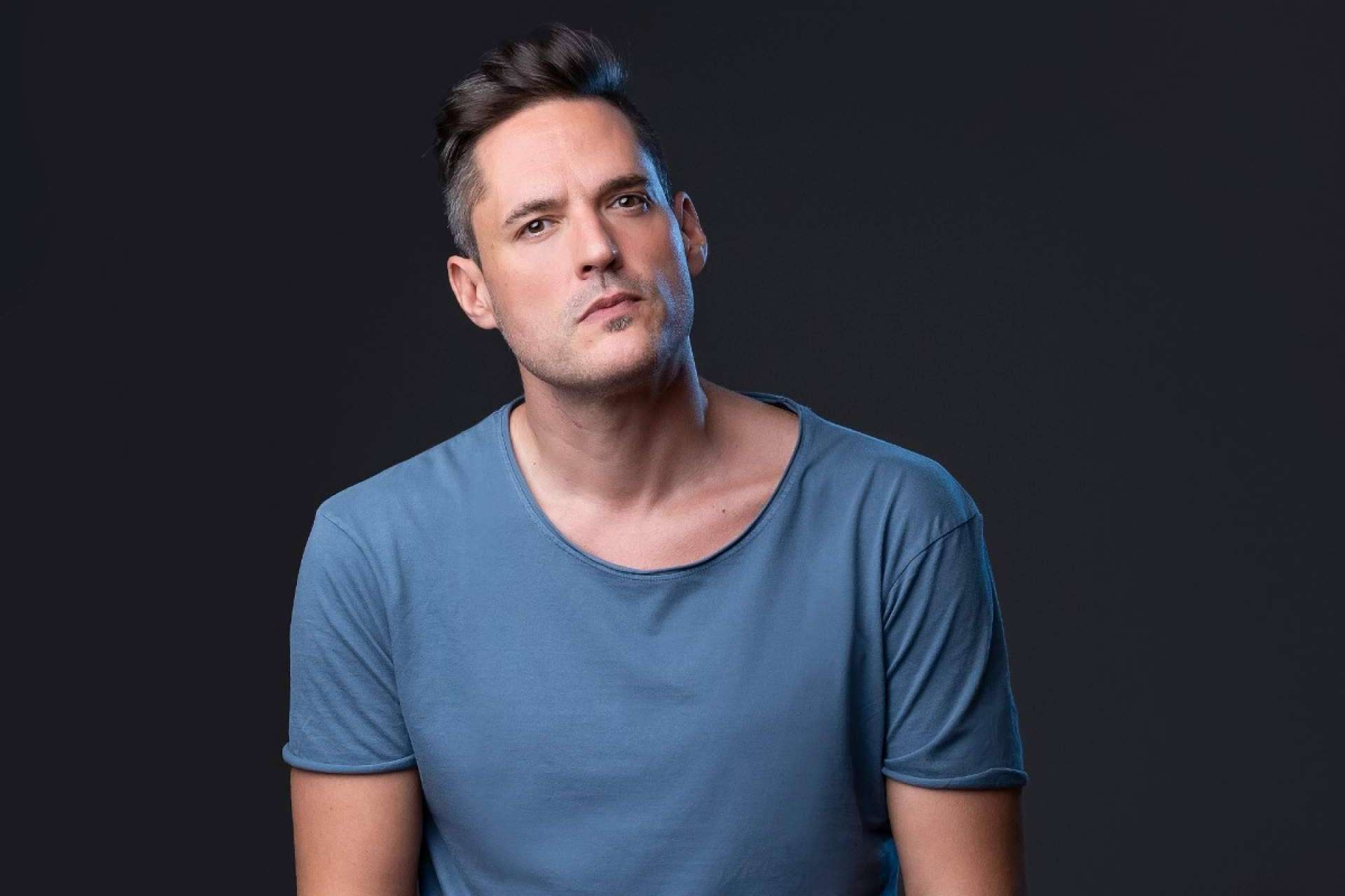 El DJ Iván Jiménez diversifica su carrera musical con el tema Lay me Down