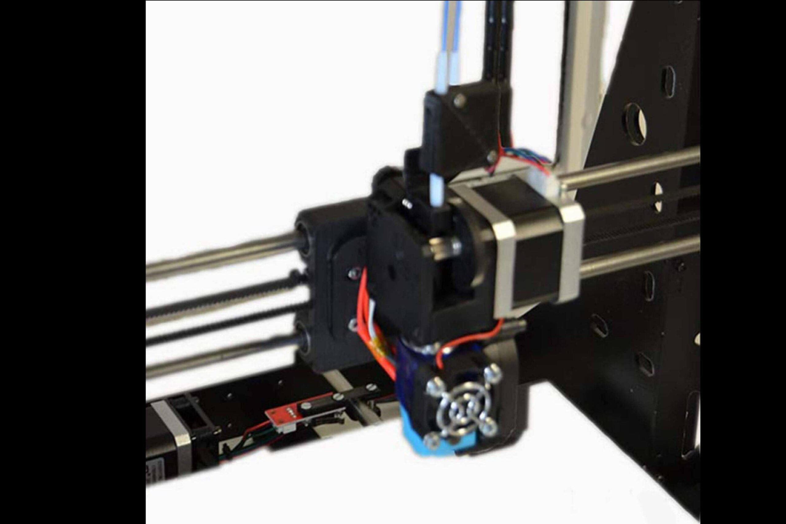 Las ventajas de la impresora con una superficie de impresión más amplia que garantiza las mejores impresiones, Prusa P5 steel PRO HD XXL