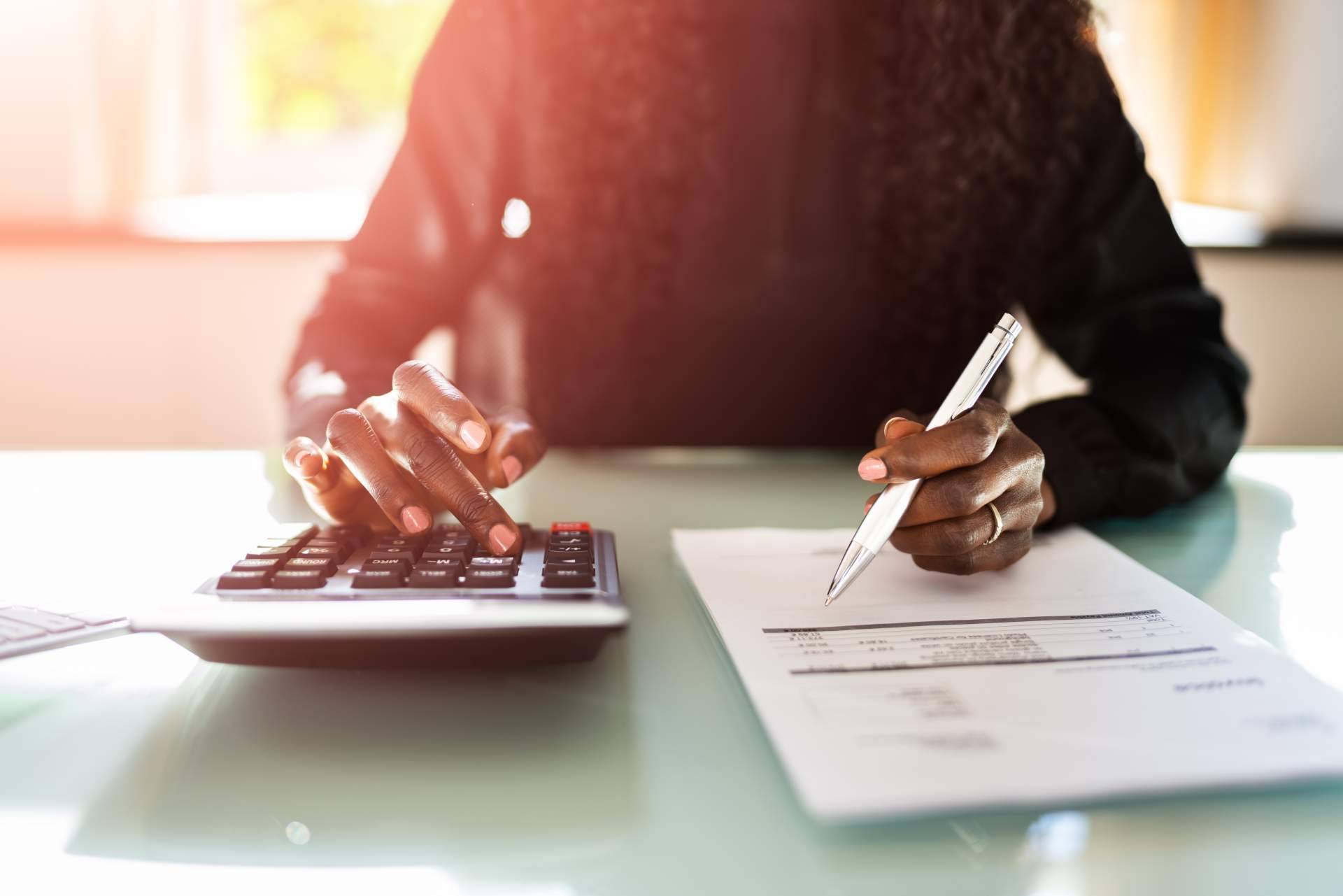 ¿Dónde encontrar servicios de interés para emprendedores digitales? Asesoría fiscal online de Miguel Aguado