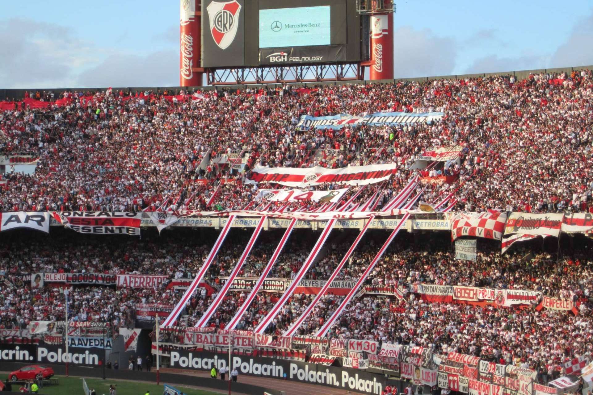 Football Host ofrece entradas River Plate