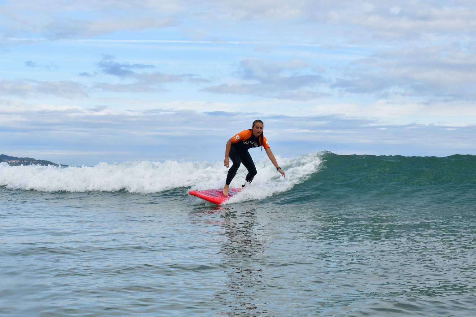 ¿Cuáles son los accesorios necesarios para hacer surf?, de la mano de Watsay