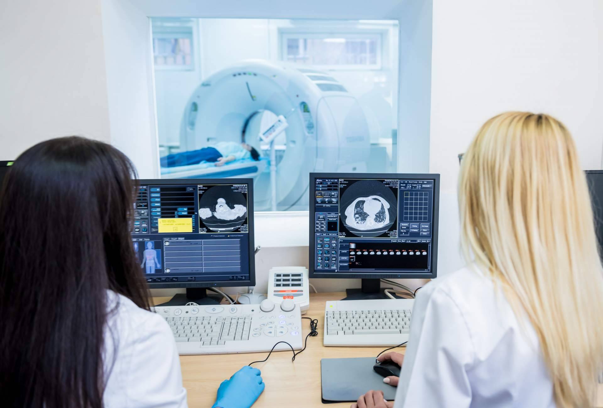 La aplicación de la genética en el área de la oncología, el programa Genómica en cáncer