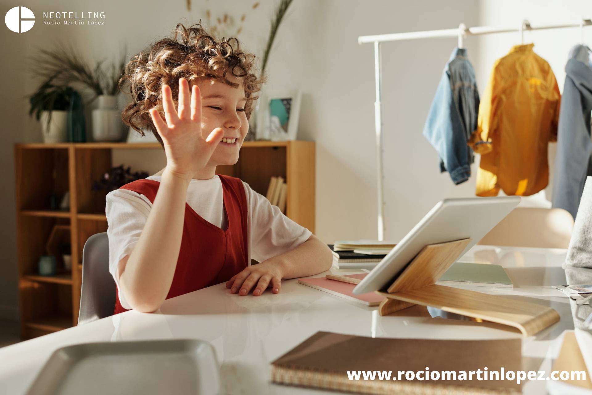 Enseñar a comunicar a los niños en entornos digitales es importante, con Rocío Martín López