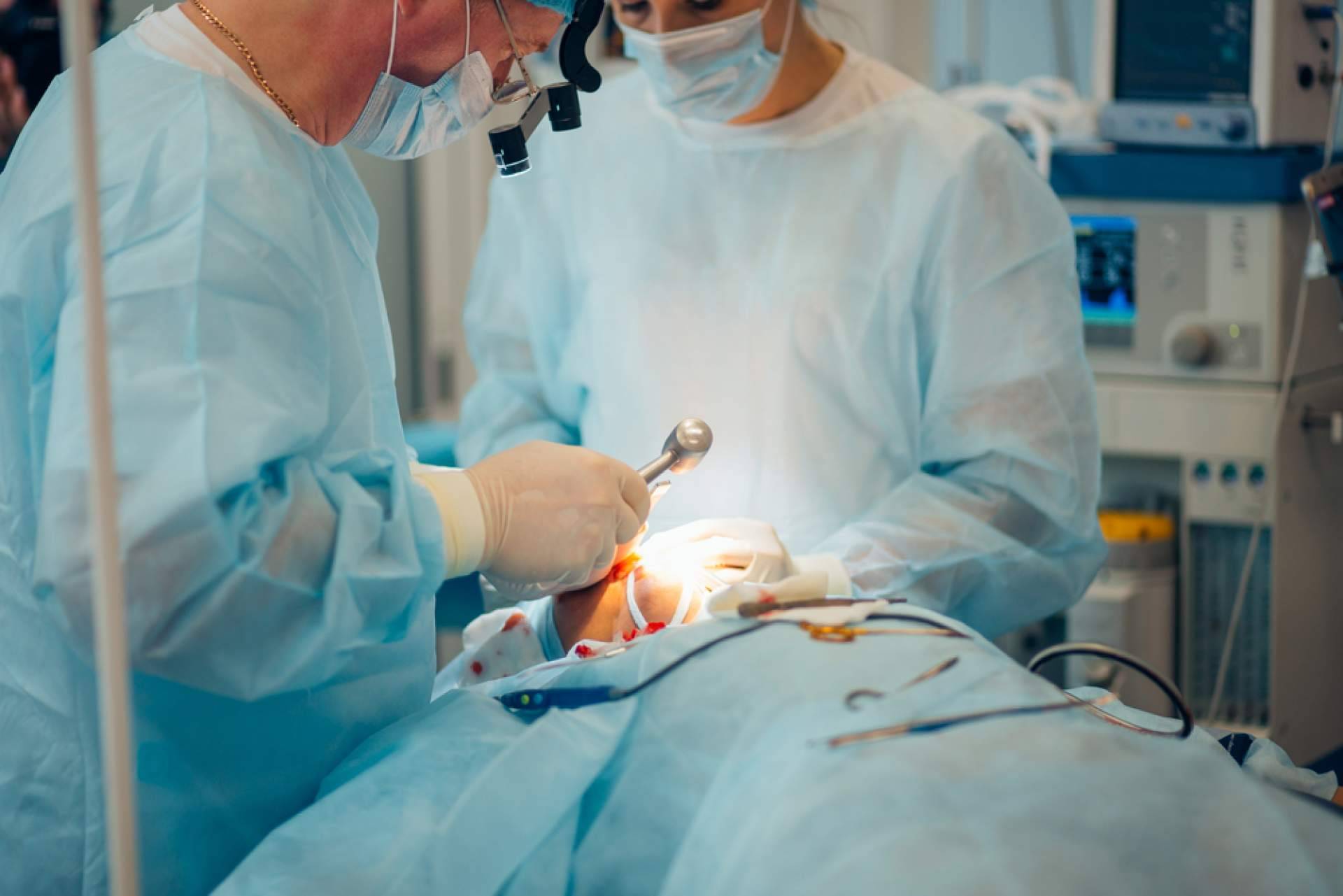 Clínica Birbe y todos sus servicios relacionados con la cirugía maxilofacial