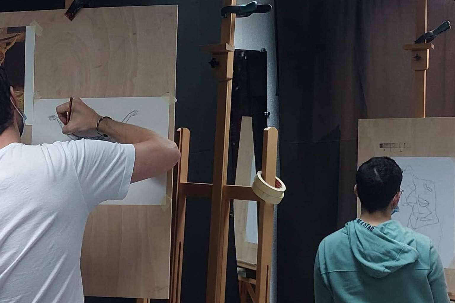 Estudio Ilógico ofrece cursos de verano para todas las edades de pintura y dibujo