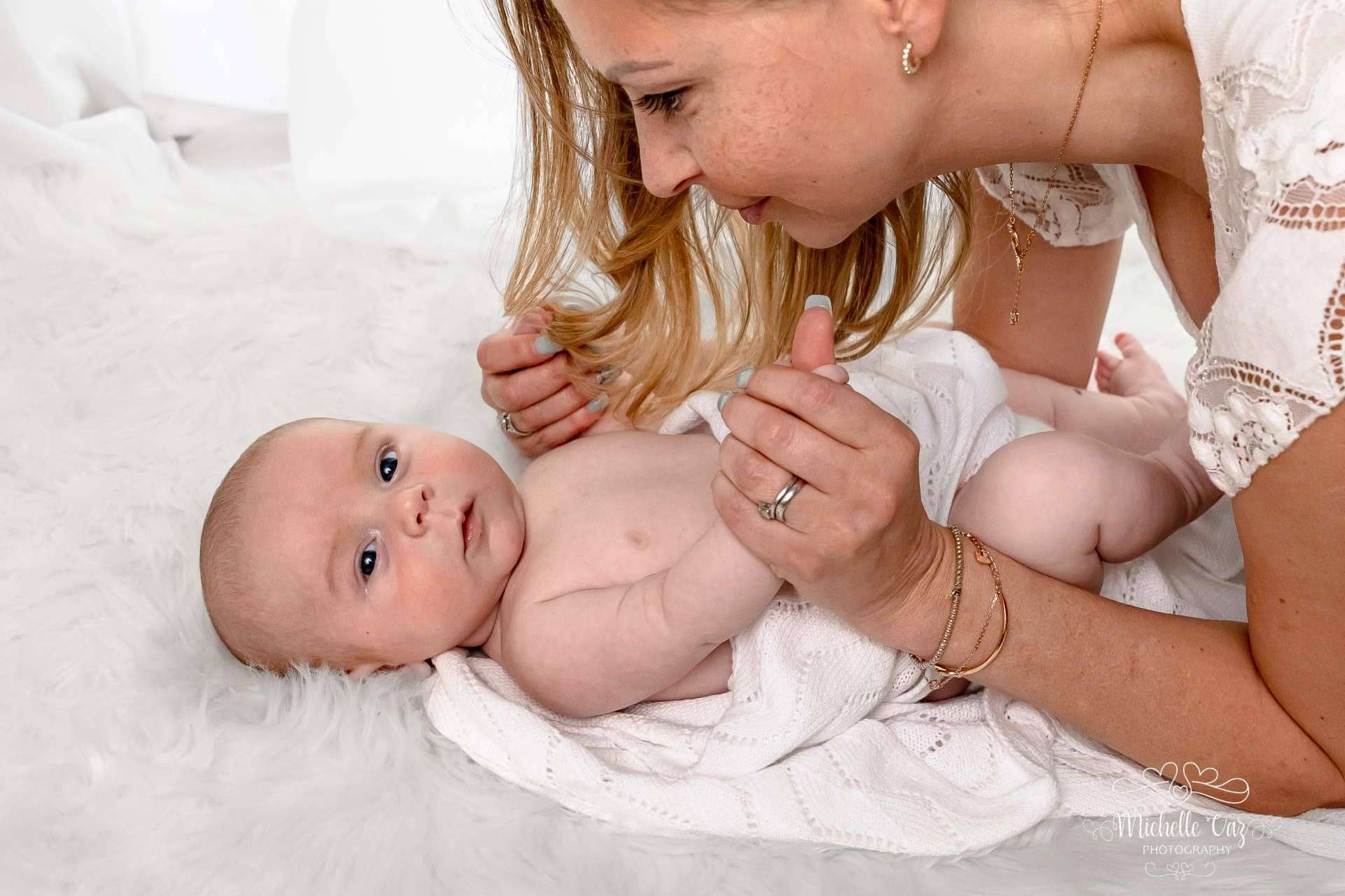 Fotografía newborn en el estudio de Michelle Vaz en Madrid