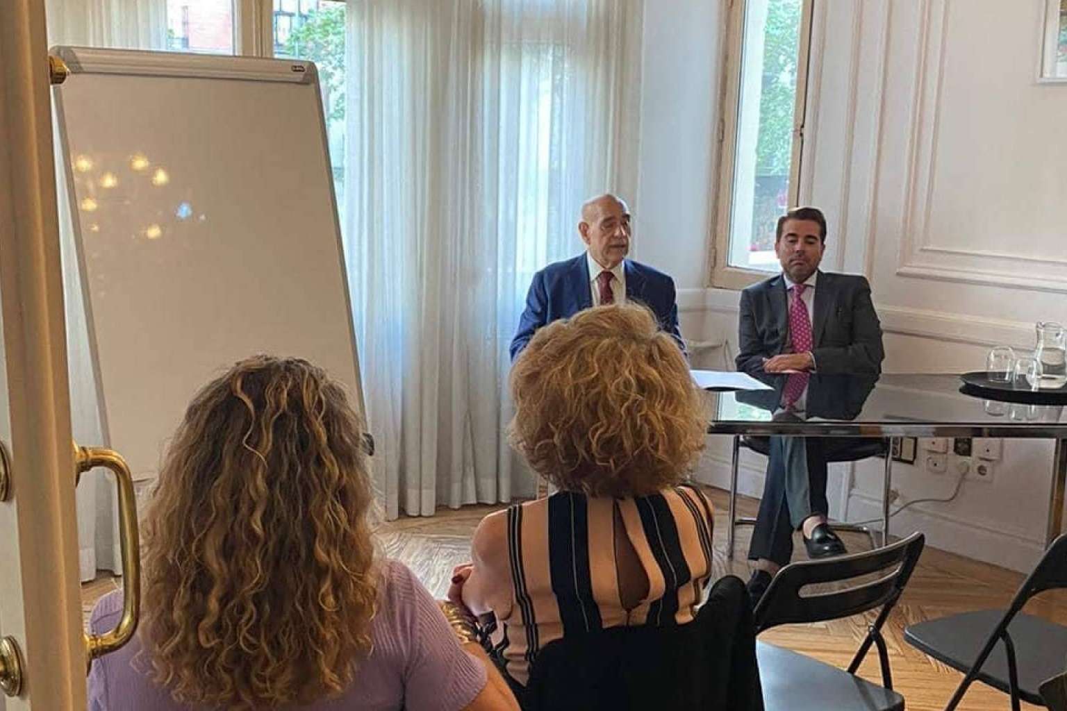 En la Milla de Oro de Madrid se encuentra Asesoría Lingüística Privé, una consultoría de idiomas Premium y High Performance