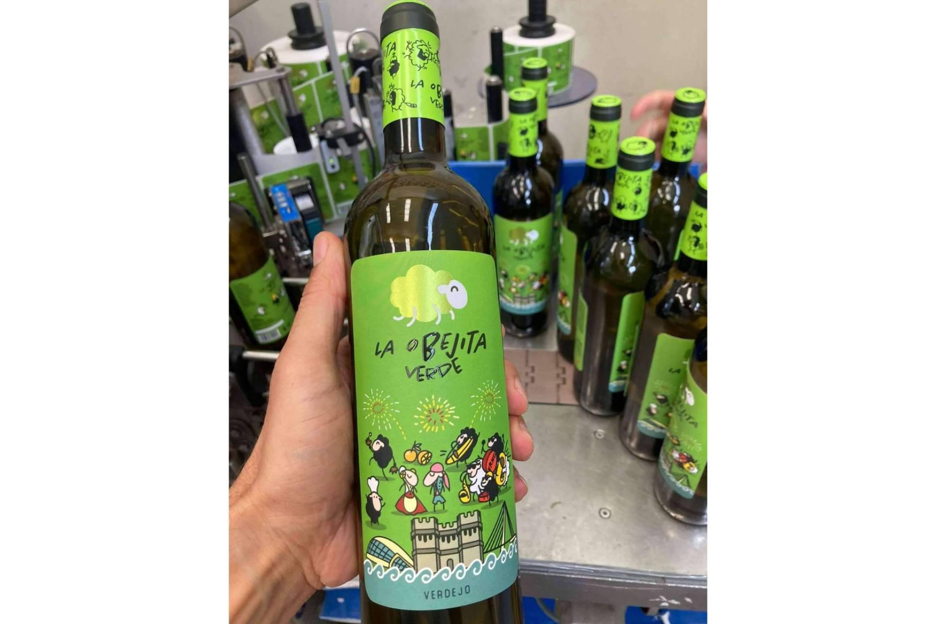 La rompedora nueva imagen de La oBejita Verde, el emblemático verdejo de Bodegas Ladrón de Lunas