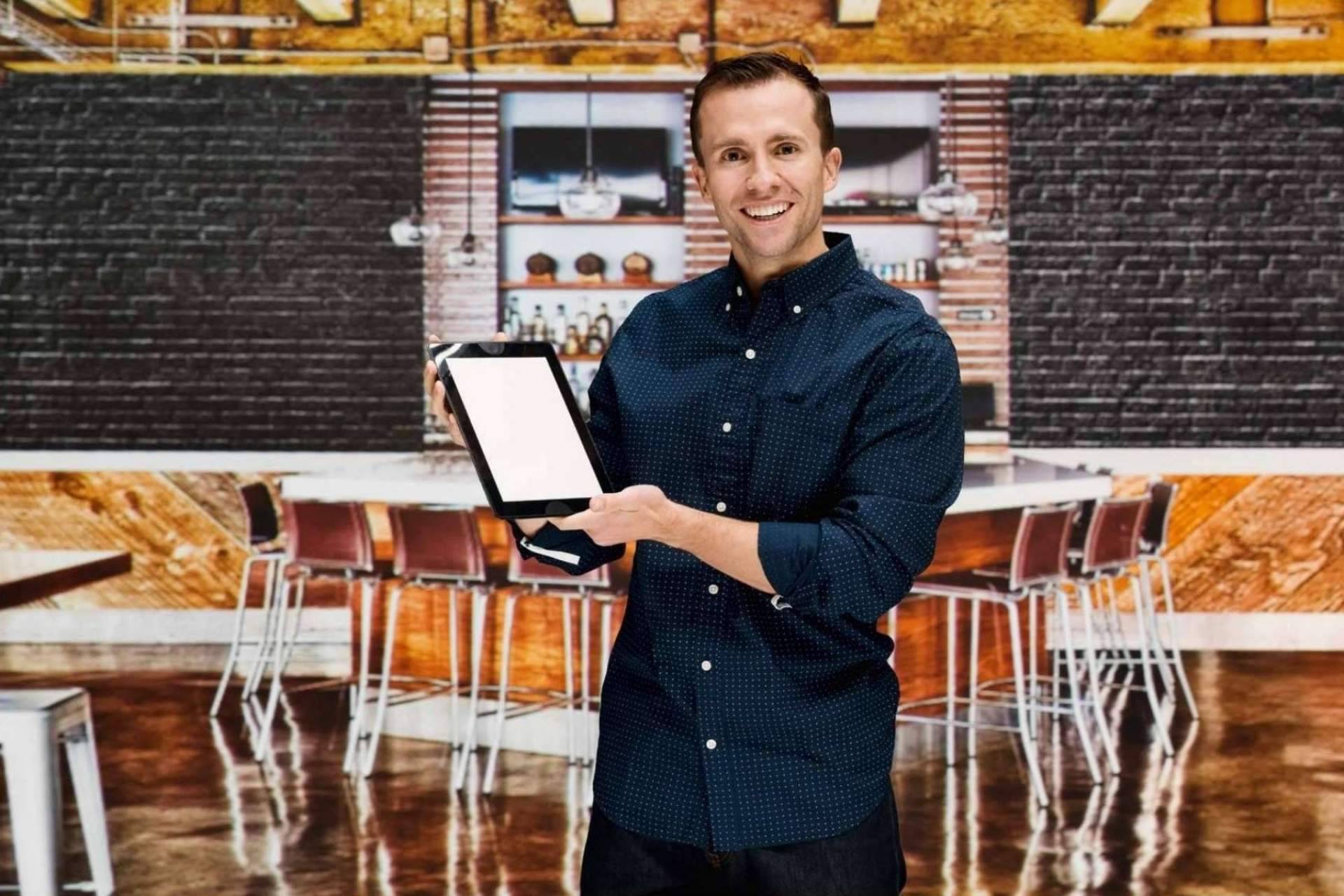 Kit Digital con Asistecs, la solución a la falta de personal en restauración