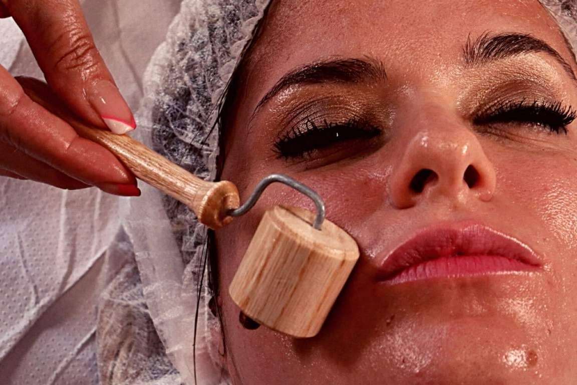 Todo lo que se debe saber sobre la maderoterapia facial, por Dori López