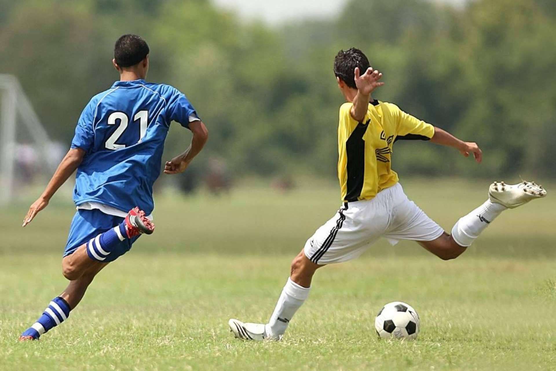 Jugar al futbol en el extranjero mientras se disfrutan las vacaciones