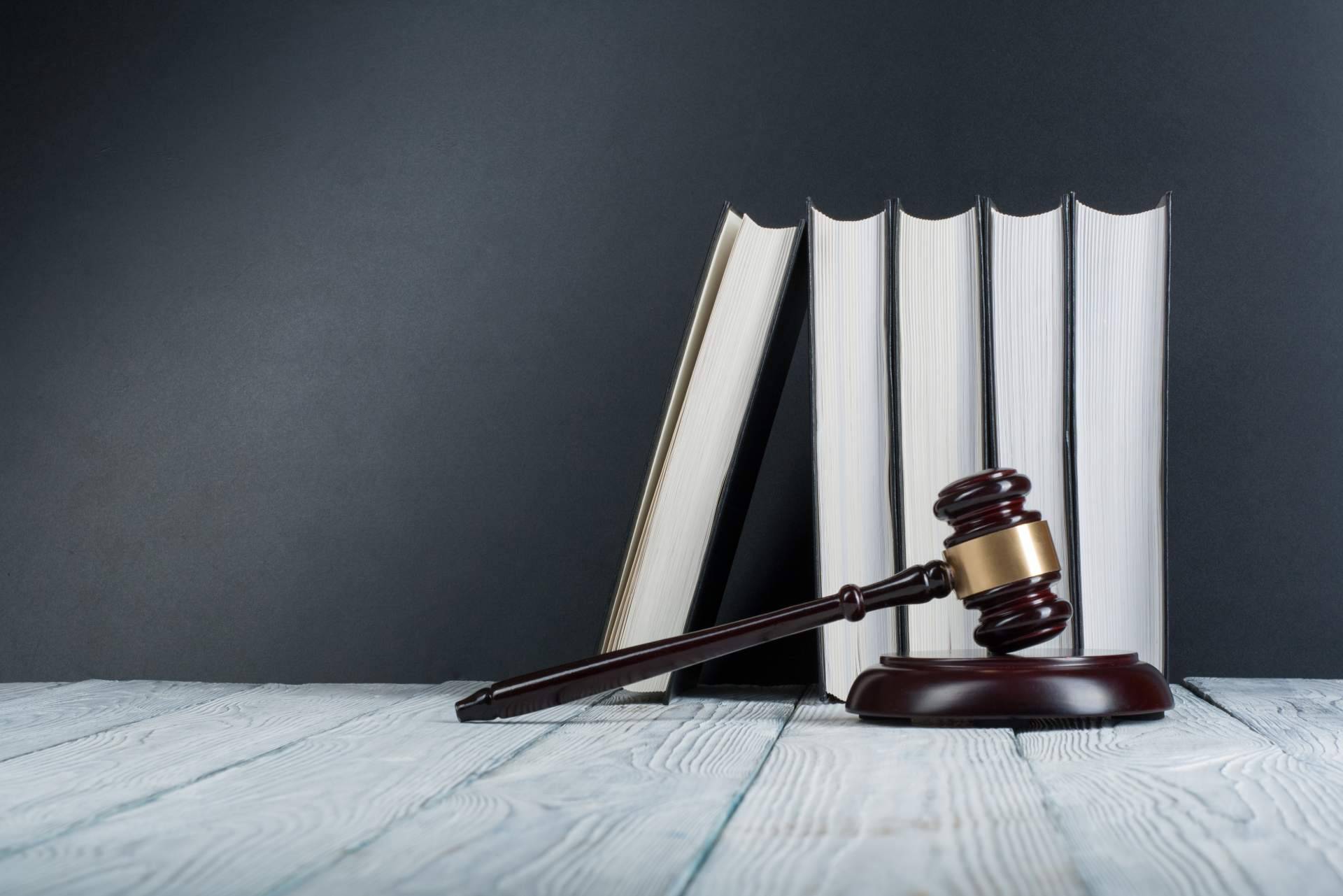 Uso compartido de bienes comunes en comunidades de vecinos. Las preguntas más recurrentes, por Bazán Abogados