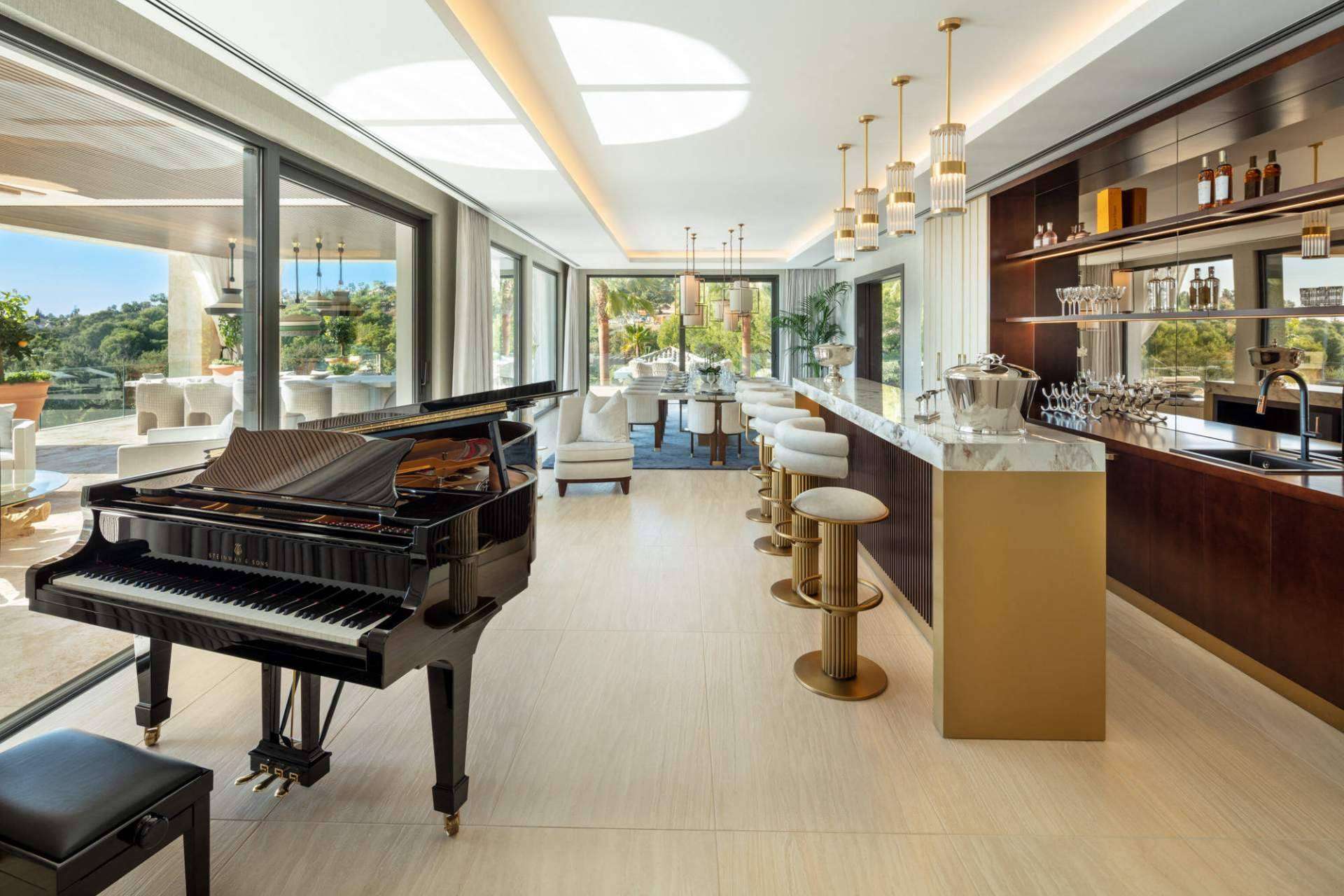 Villa Olympus, disponible en Zeuthen & Company, es una villa independiente en Cascada de Camoján