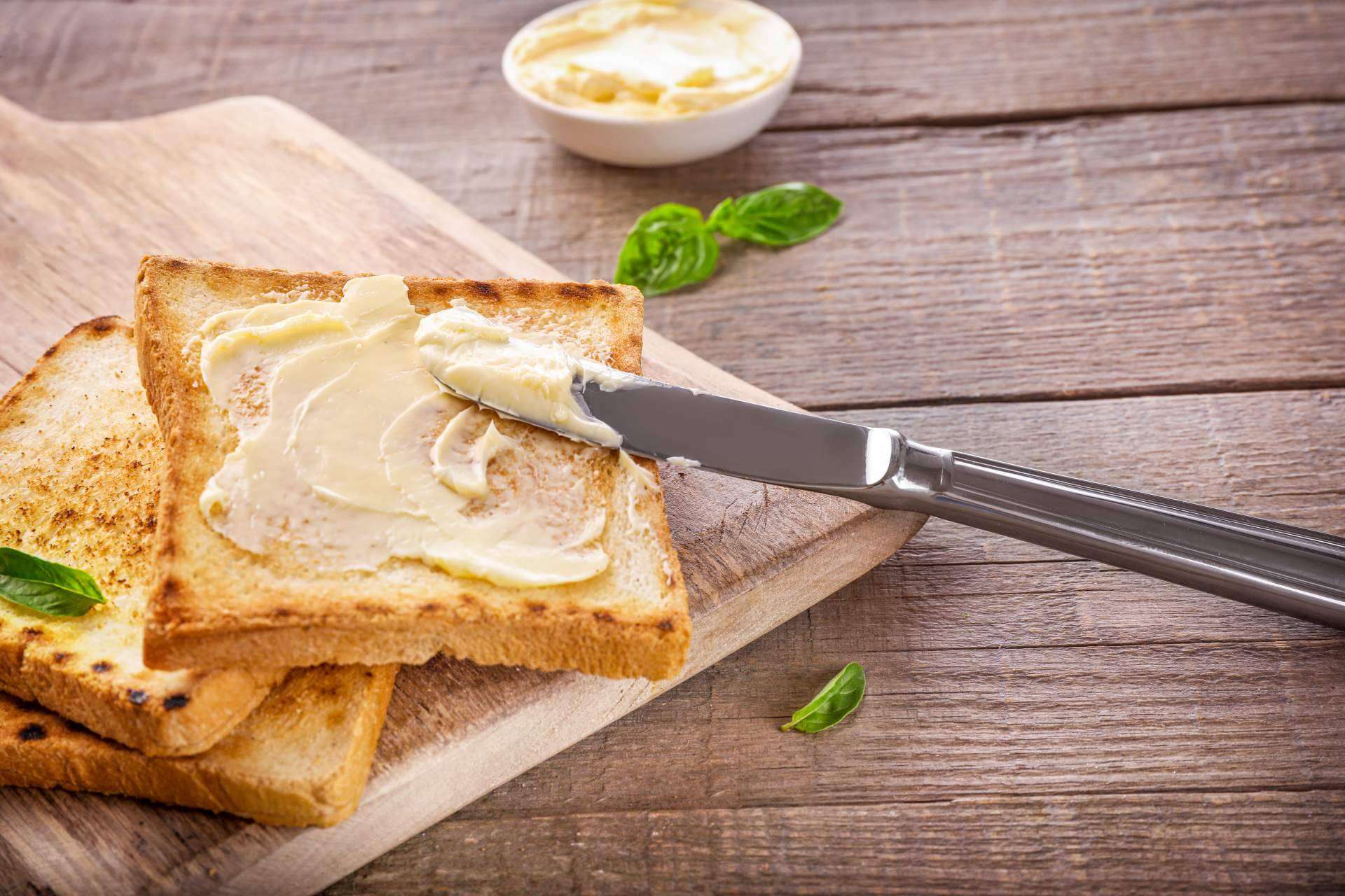 Los beneficios que aportan las grasas saludables de la mantequilla