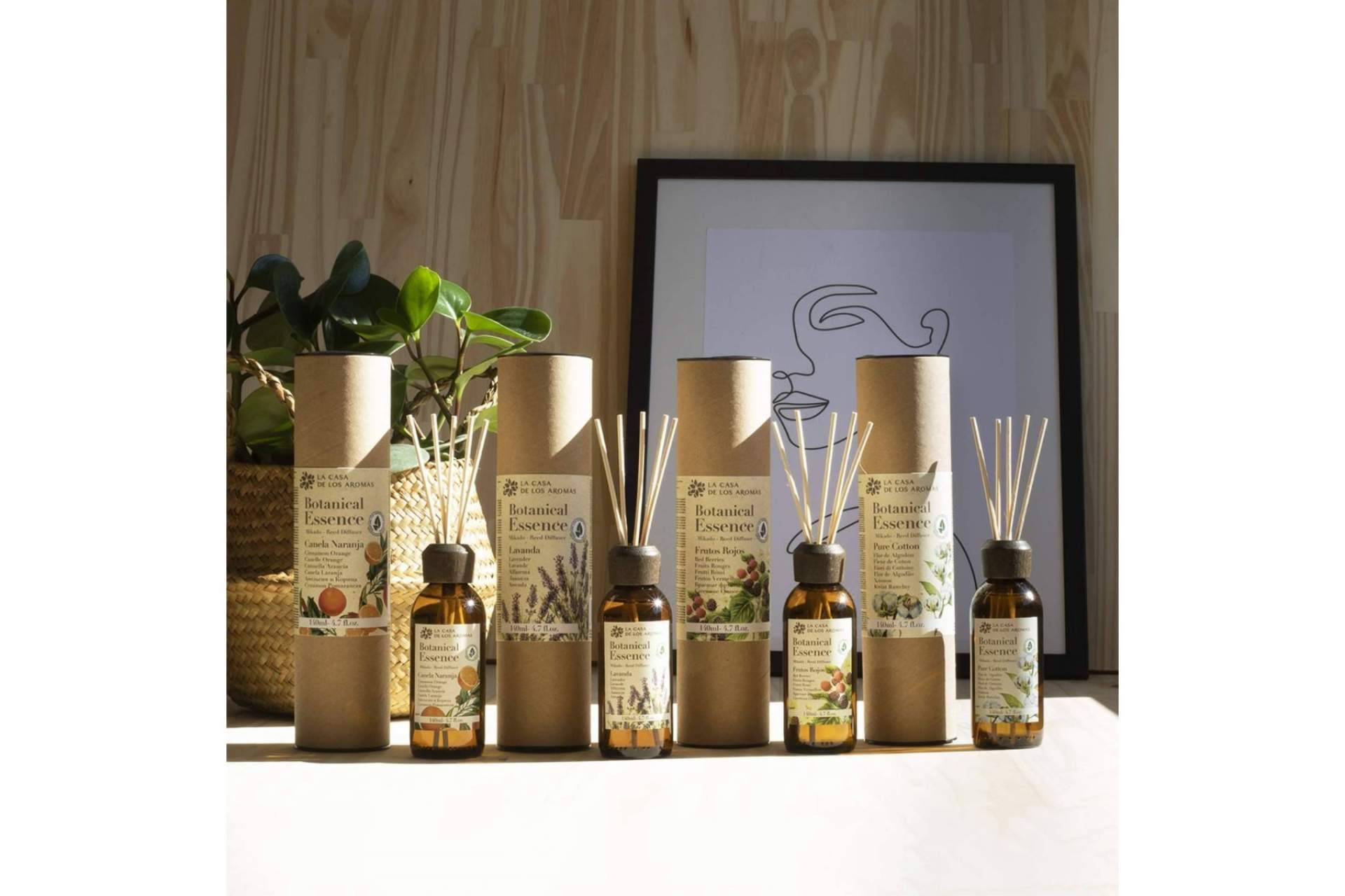El ambientador mikado, decorativo y natural, en la colección más sostenible de La Casa de los Aromas