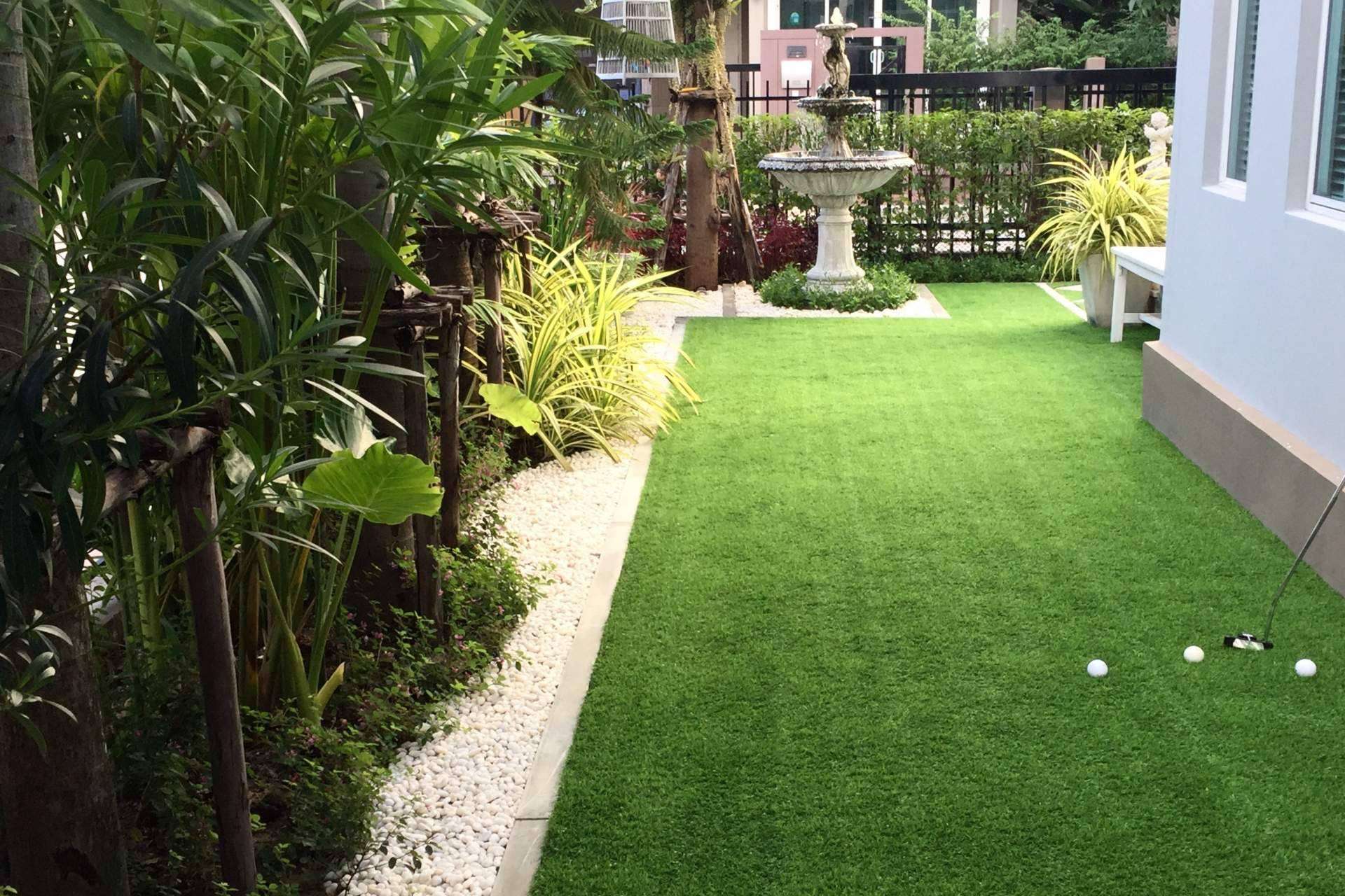 Césped artificial realista para exteriores de JardínVertical.es