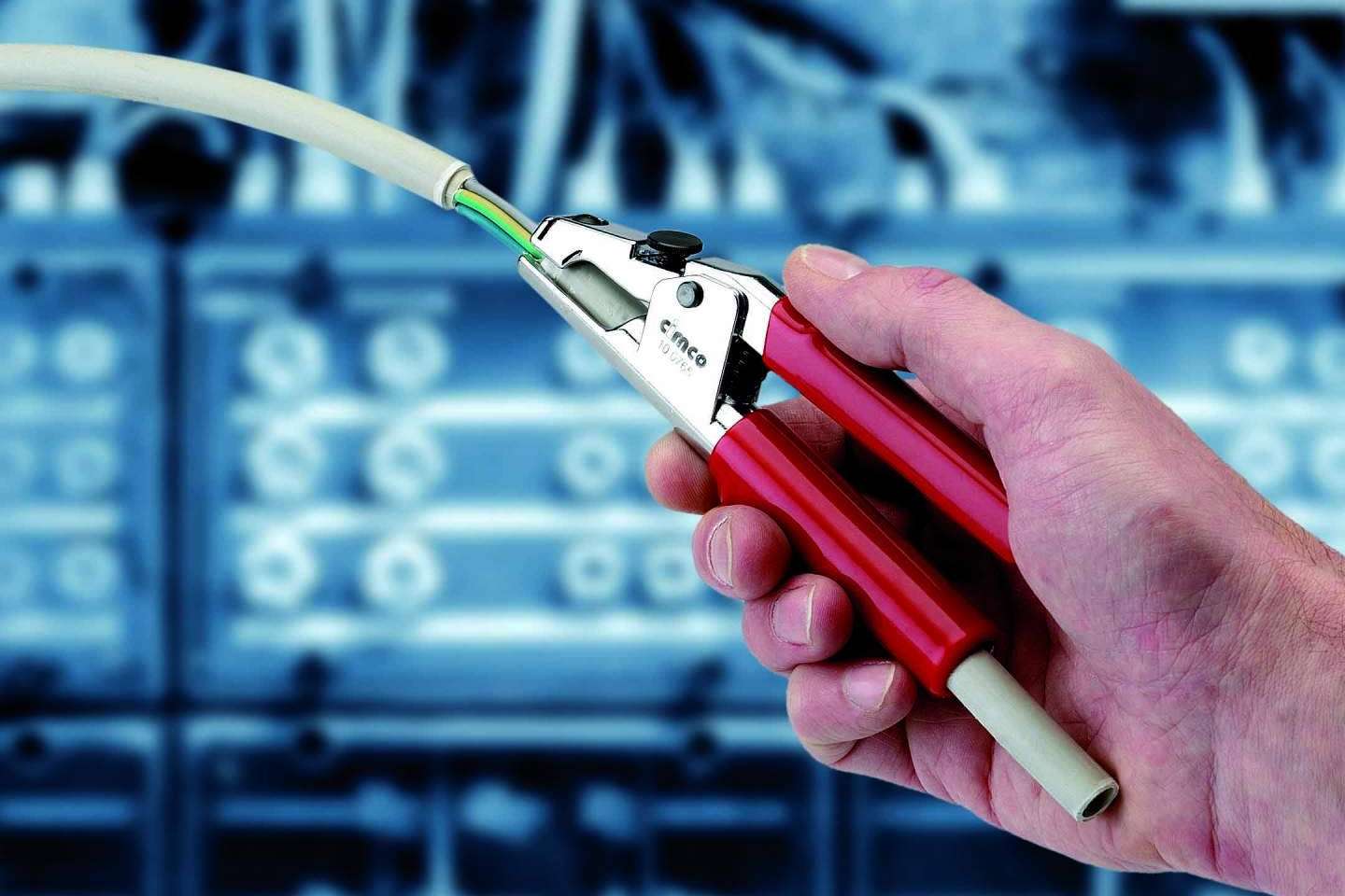 Guijarro Hermanos distribuye artículos de marcas internacionales en lo que respecta a eficiencia energética y domótica