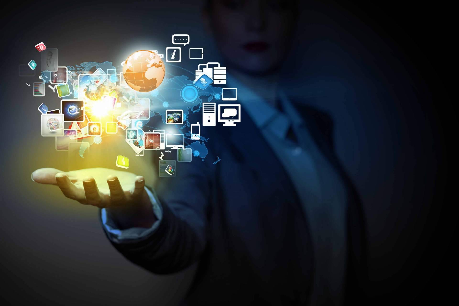 Los delitos más frecuentes en redes sociales también pueden pasar por manos de abogados
