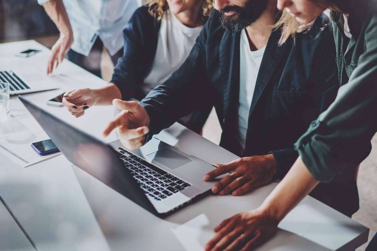 Opiniones sobre SETROI. La relevancia de llevar a cabo una estrategia efectiva para ganar visibilidad en internet