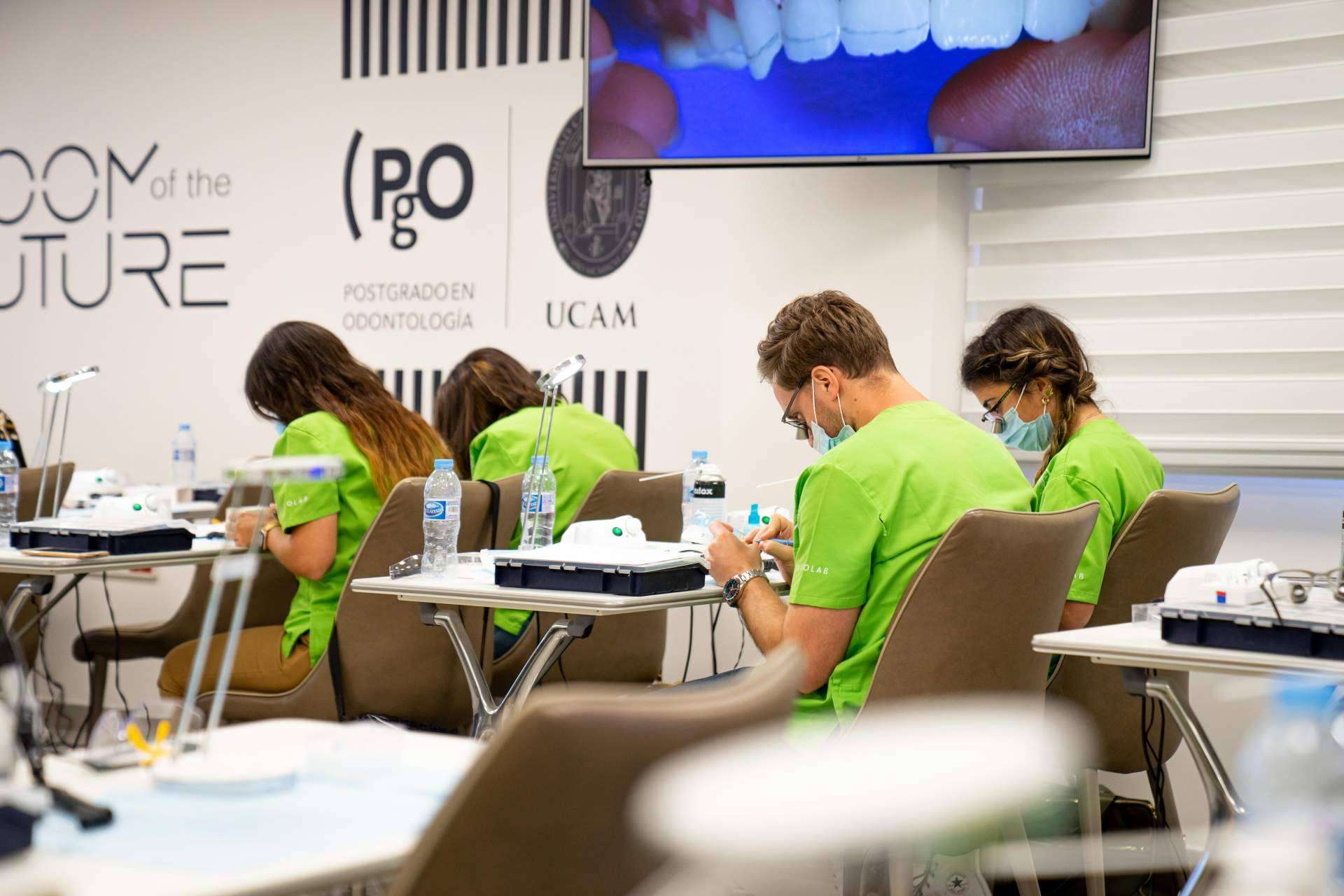 ¿Qué ofrece un Máster en Rehabilitación Oral?
