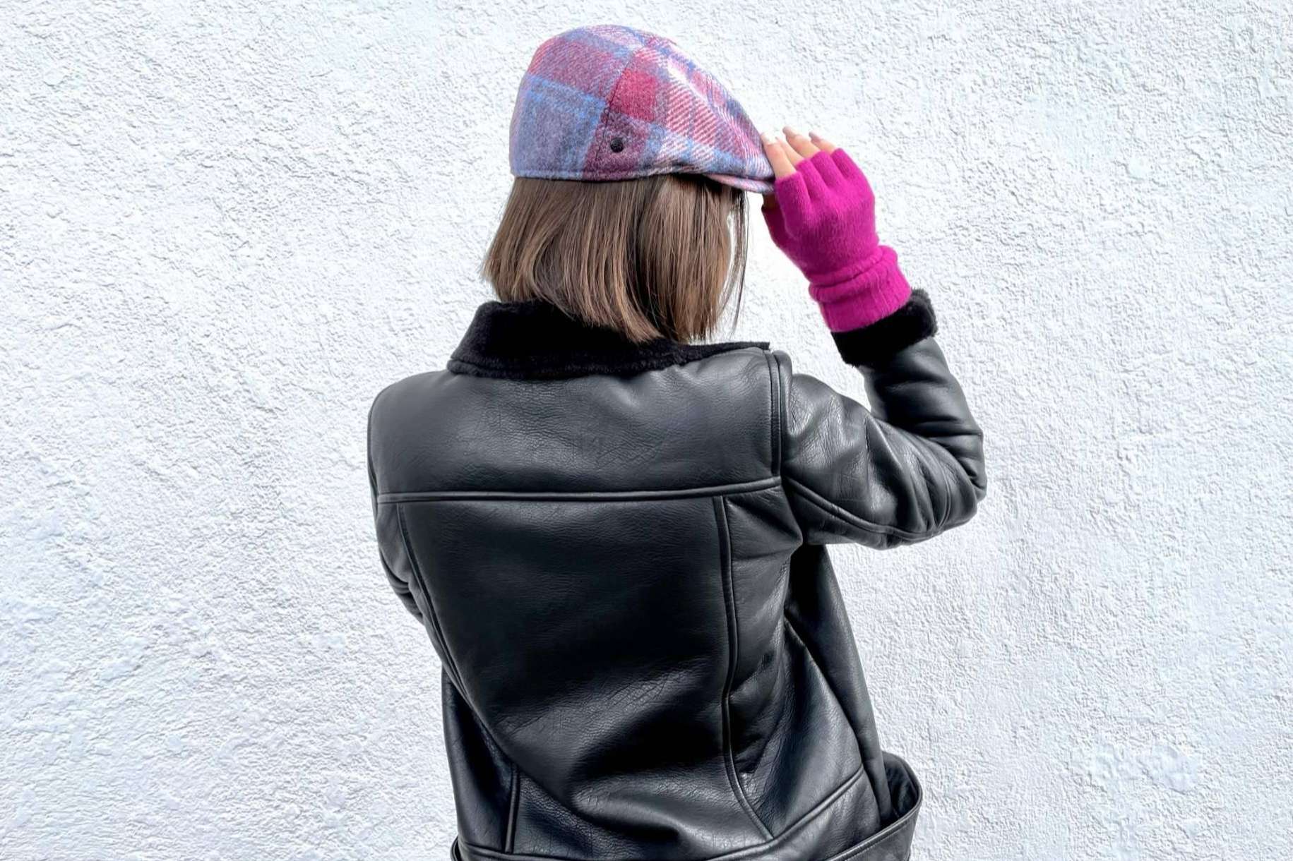 Los guantes mitones, el complemento de moda en Santacana