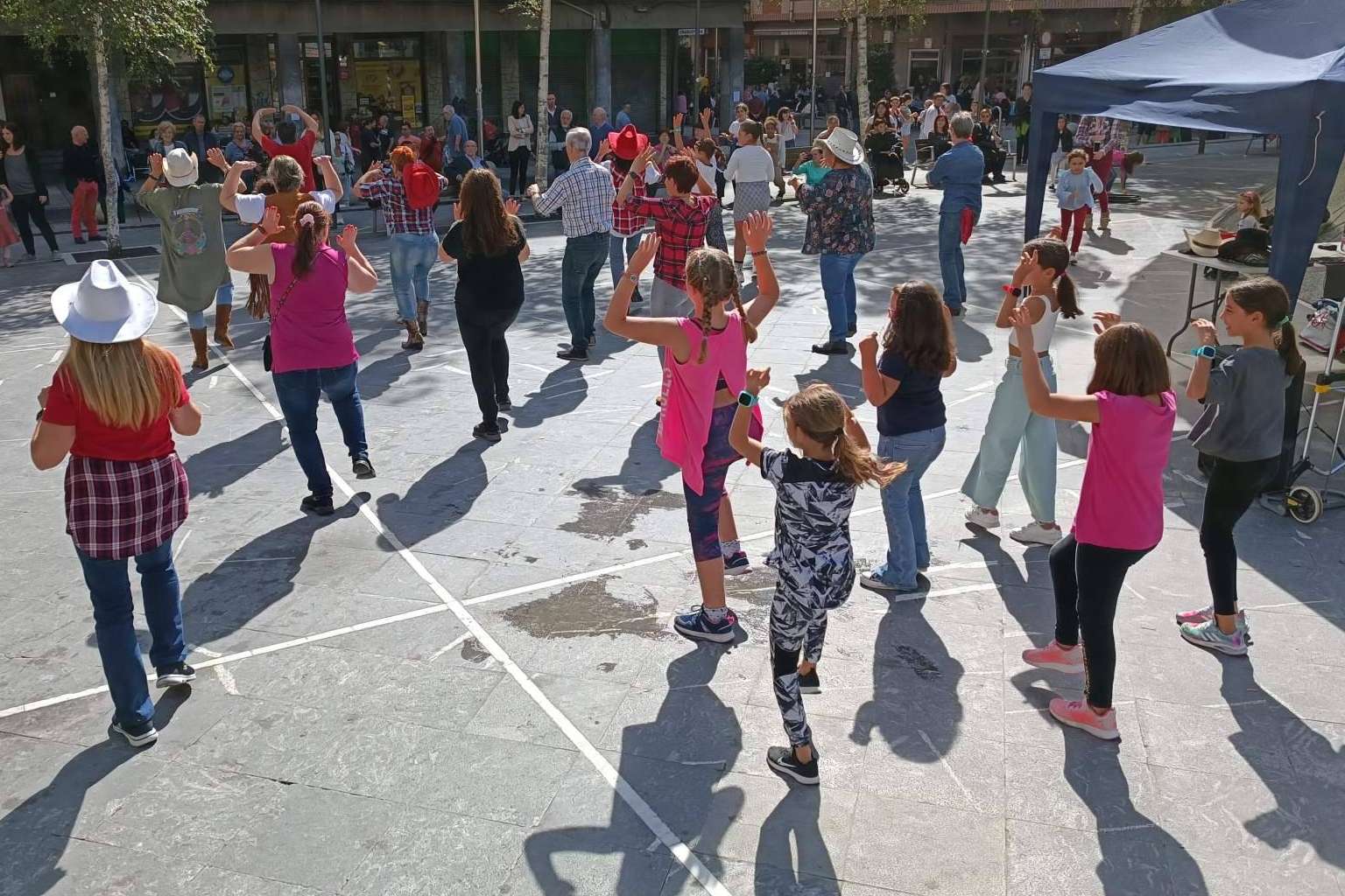 Asociación de Bailes de Salón Dance GM y los grados de evolución deportiva Line Dance