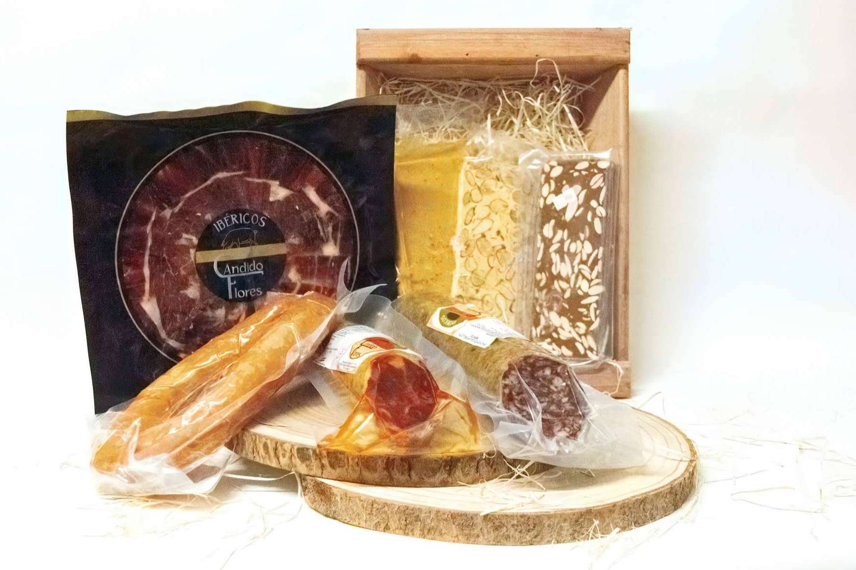 El Zurrón Charro explica los principales motivos por los que regalar lotes de productos gourmet en Navidad