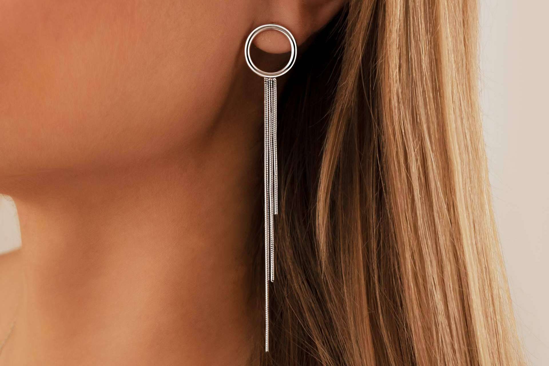 Los pendientes largos de Le Petite Marie