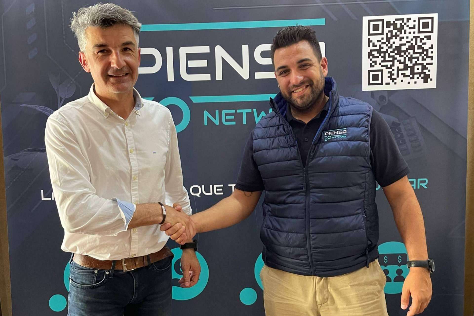 Las razones para apostar por una franquicia, con Piensa Network y sus franquicias rentables