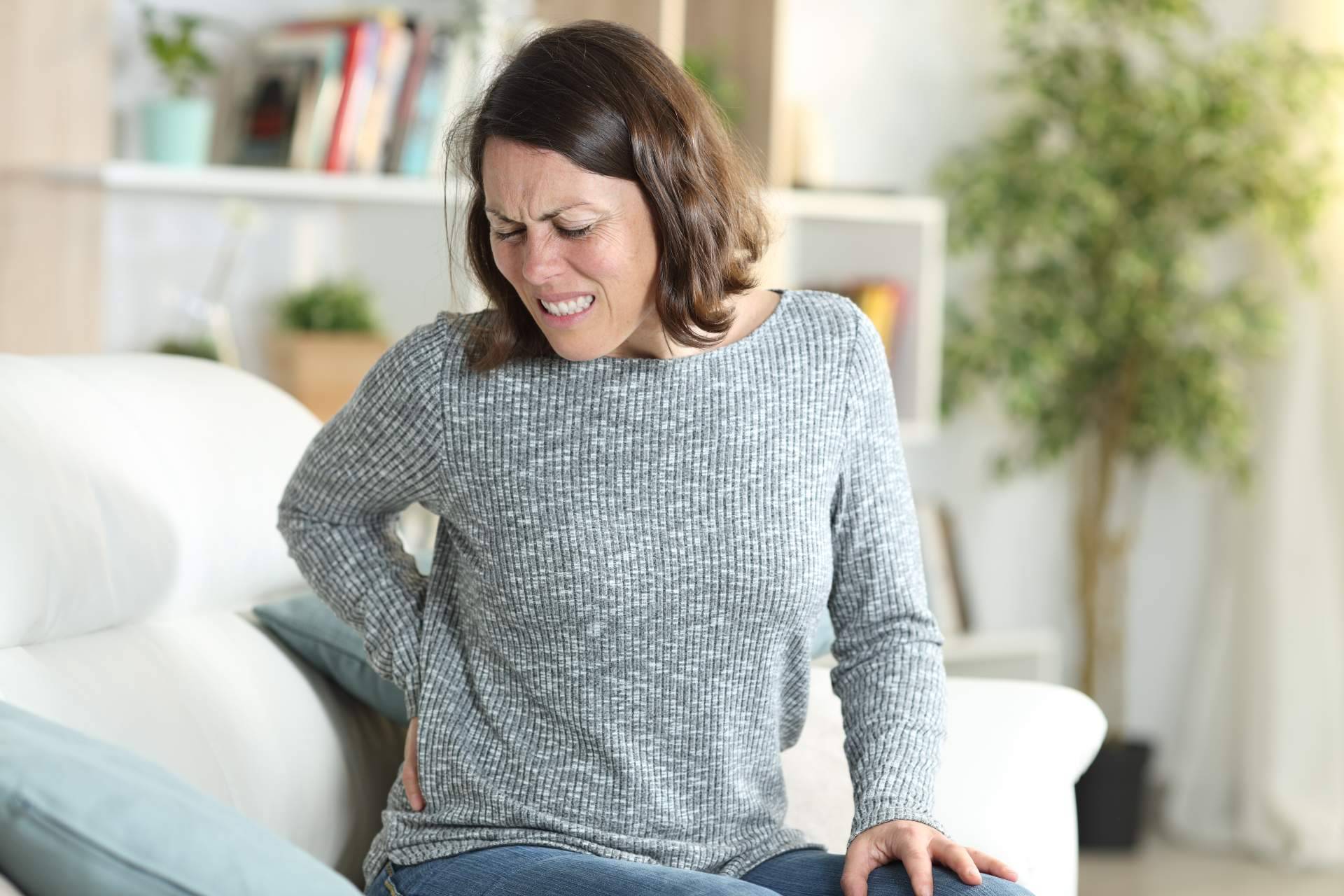 ¿Por qué la osteoporosis es llamada la enfermedad silenciosa? Clínica Azorín permite descubrir cómo detectarla y combatirla