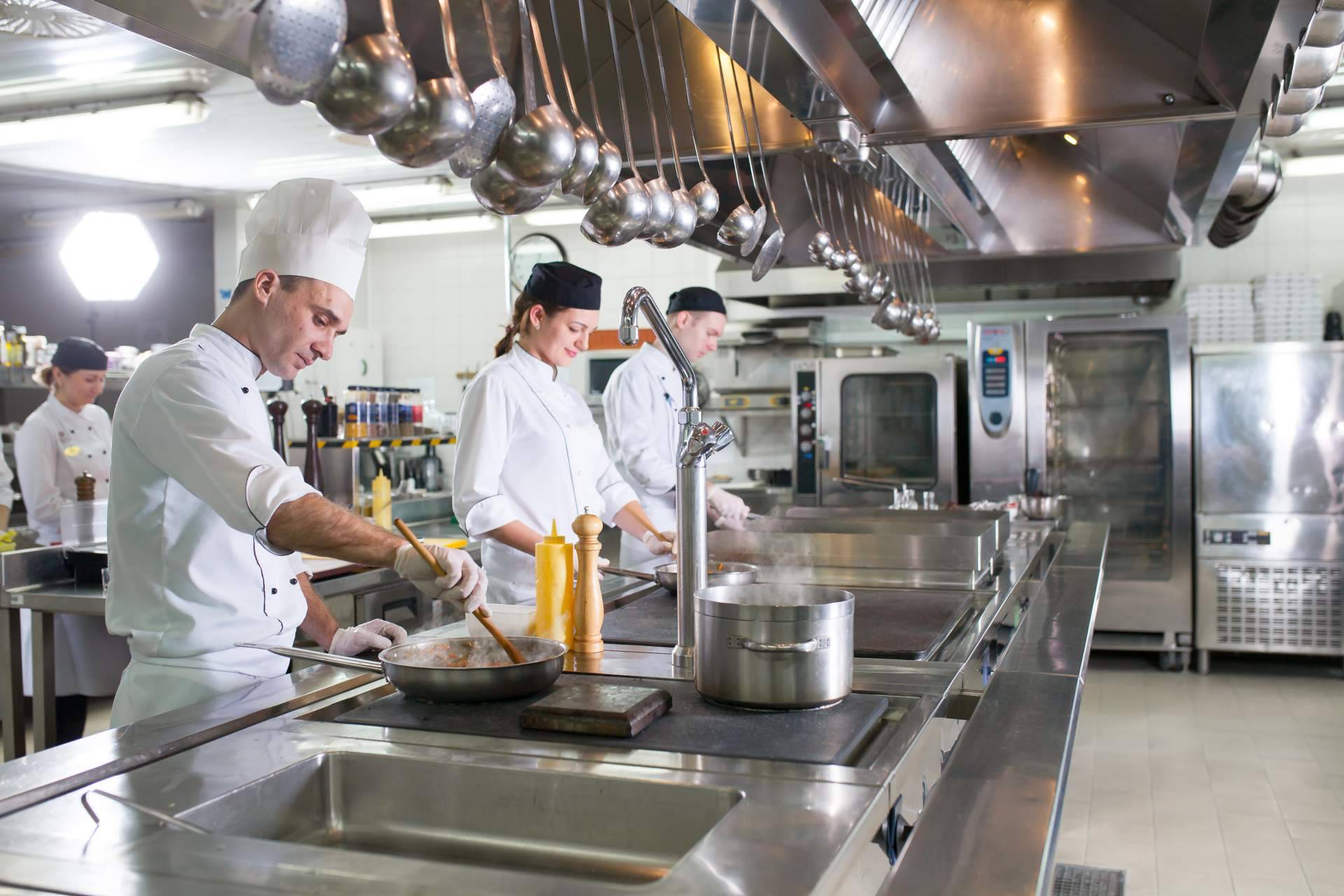Auxihostelería y sus cocinas industriales