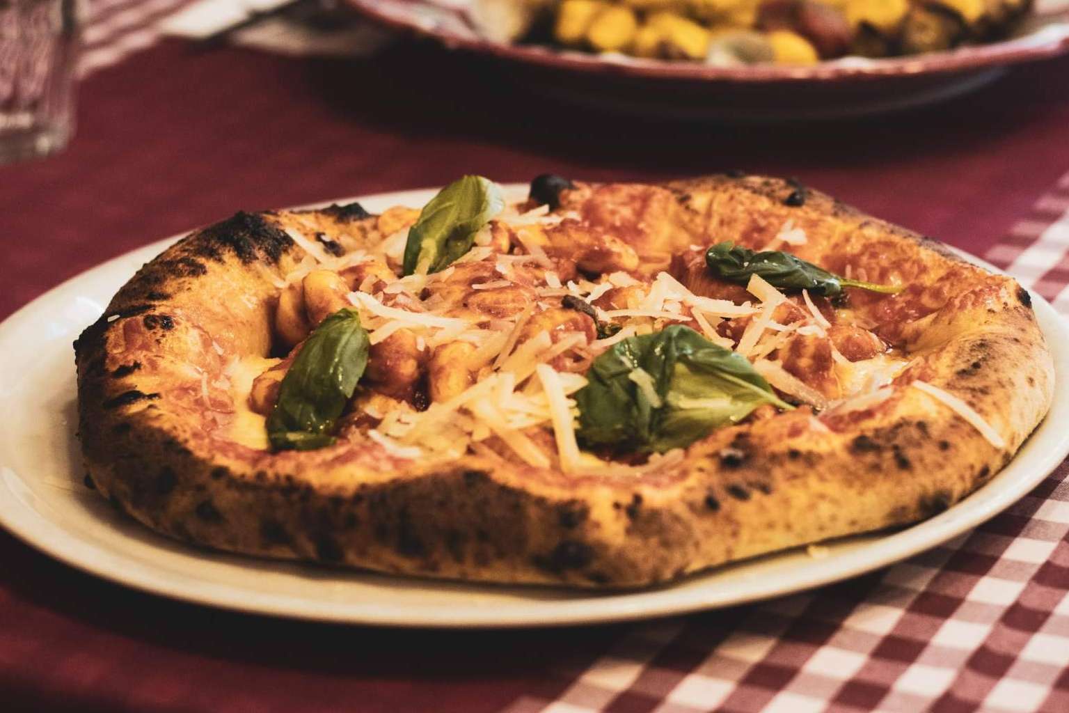 ¿Cómo encontrar una pizzería napolitana en Barcelona?, Spaccanapoli