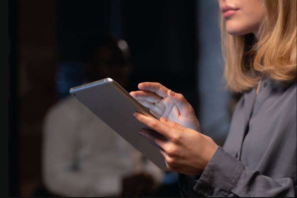 AXGA CRM, el software de automatización definitivo para las relaciones con los clientes, ayuda a liberar el potencial de un negocio