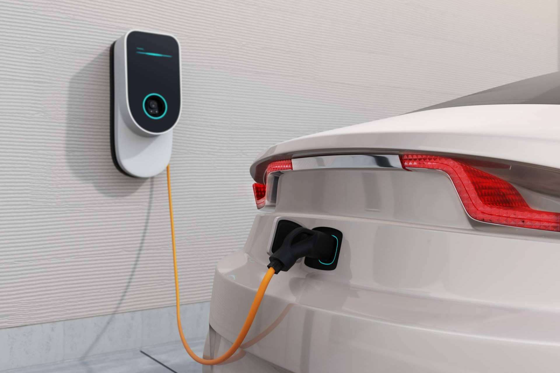 Los servicios de Elica Ingenieros para la instalación de puntos de recarga de vehículos y placas solares