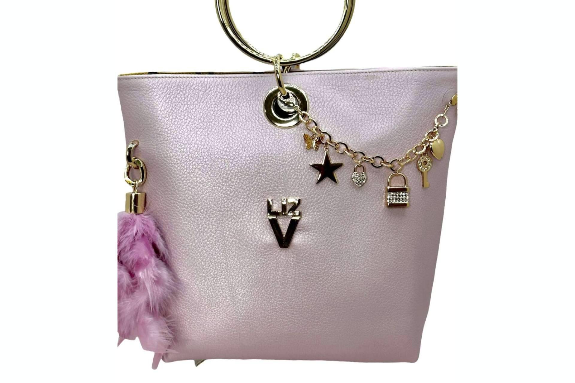 La nueva colección de Liz Valdesuso, Dreams, sorprende en la pasarela de Roma
