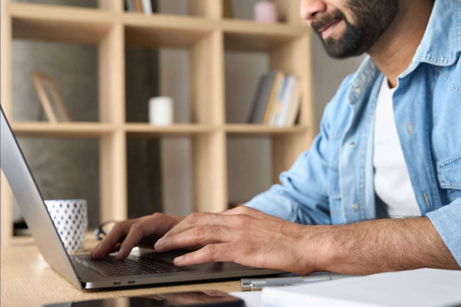 Parafrasear y resumir textos con una herramienta online gratis, Parafrasis.org