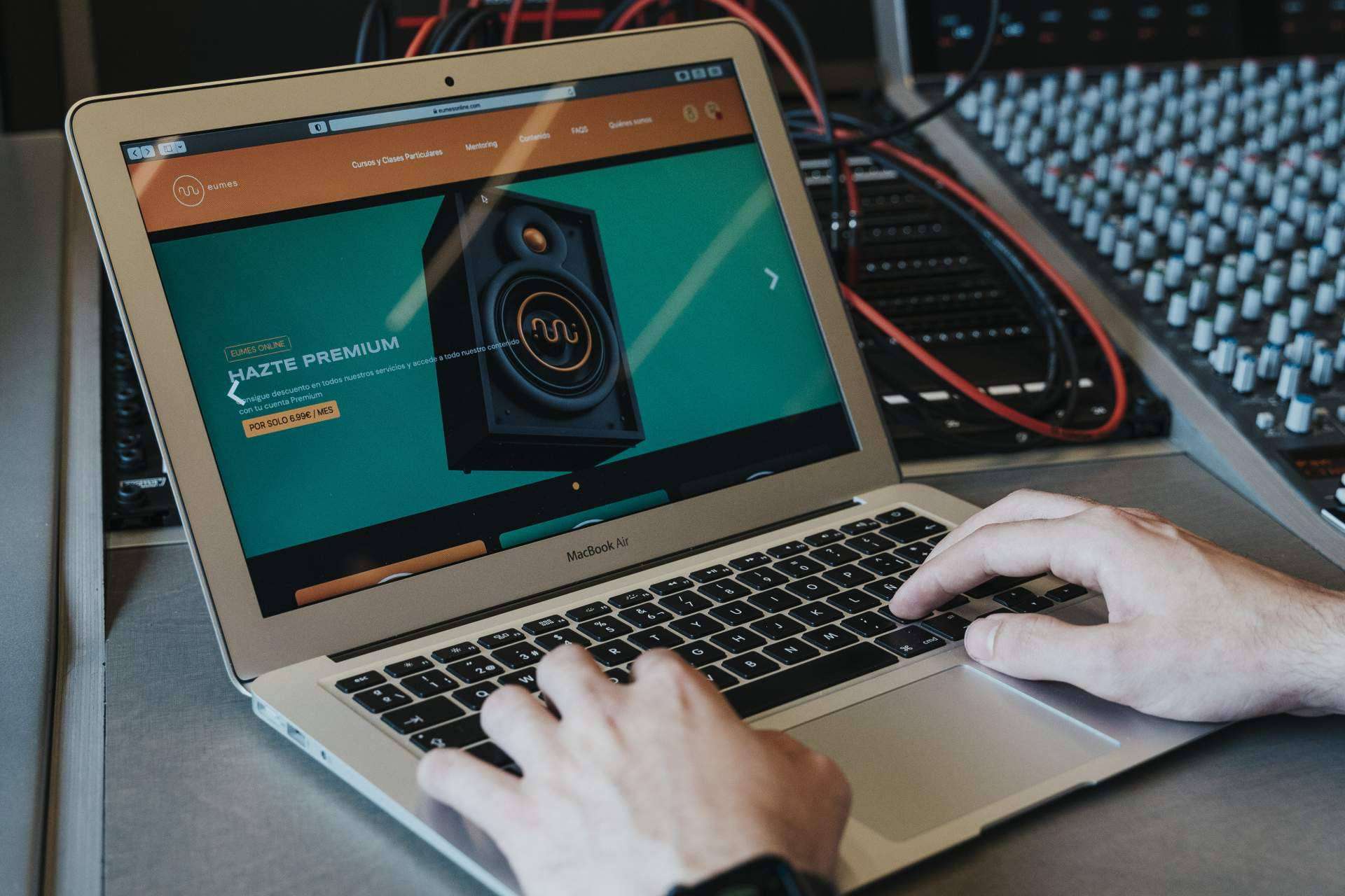 Ventajas de la formación musical online, por EUMES
