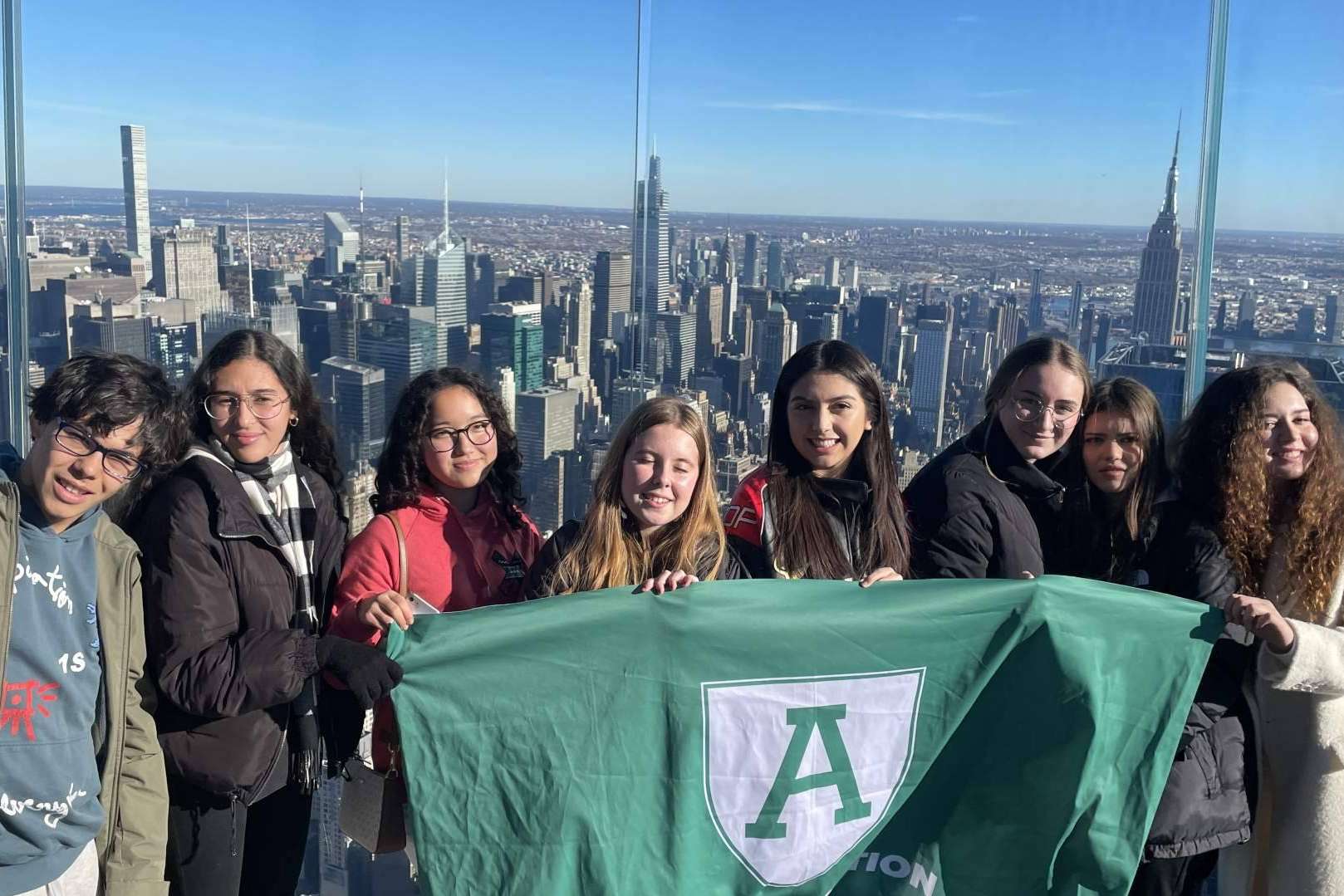 Gracias a Awex Education y una Ley de 1972, 'Compaginar en España es casi imposible' han pasado de la cantera femenina del Rayo a cumplir el sueño americano