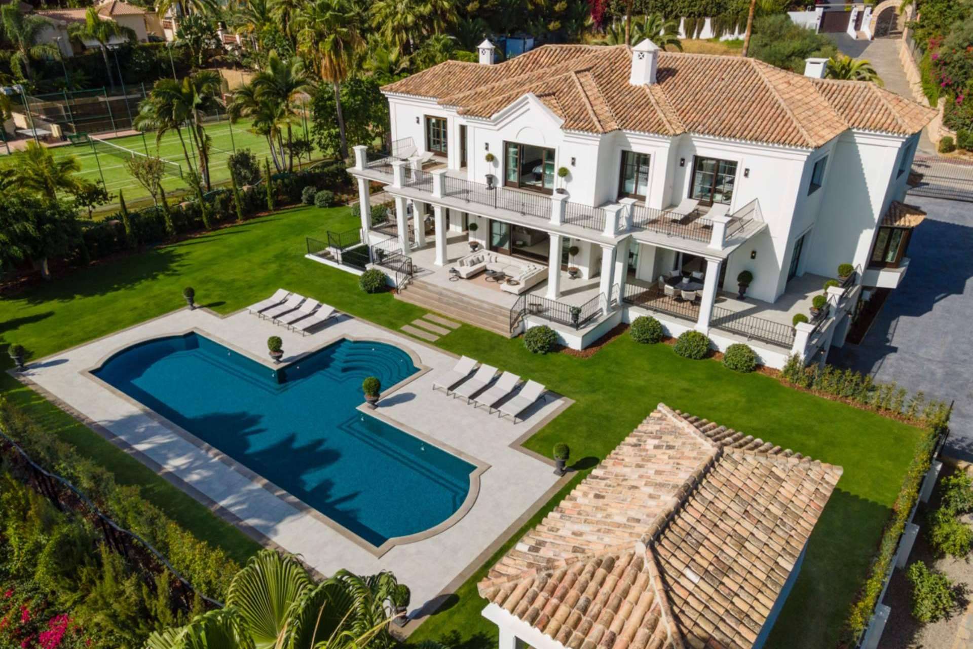 Casas de lujo ubicadas en Marbella y sus alrededores, disponibles en Zeuthen & Company