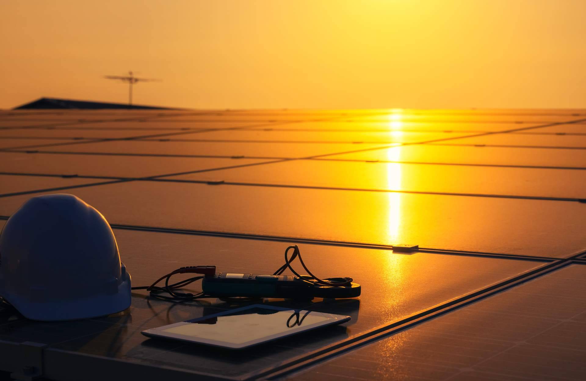 Consorcio Europeo de Avales que ofrece seguros para instalaciones fotovoltaicas  y eólicas