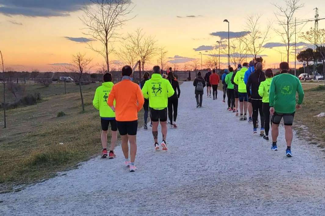 En qué consiste el club de corredores de la escuela Desafío Running Móstoles