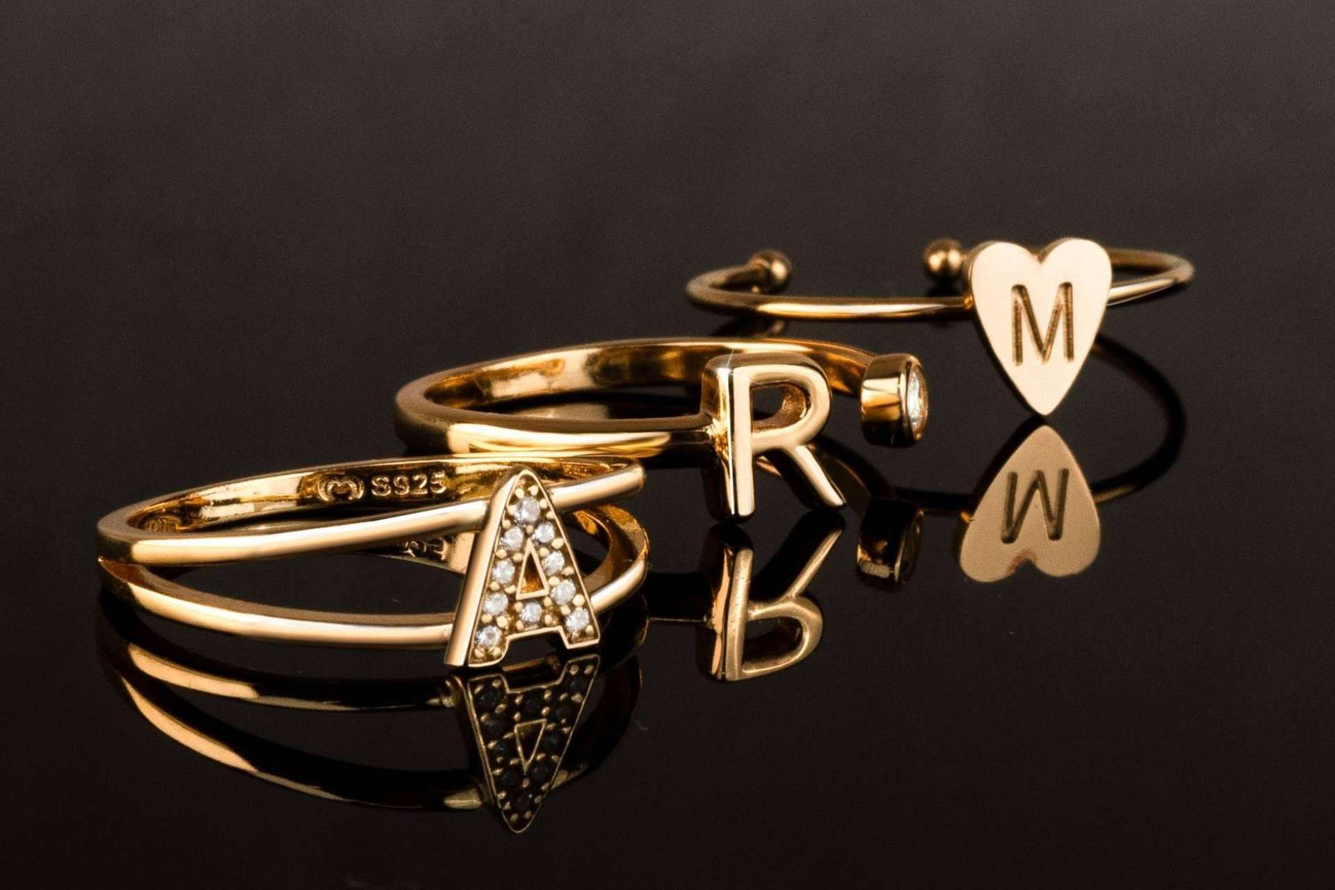Anillos bañados en oro disponibles en Le Petite Marie