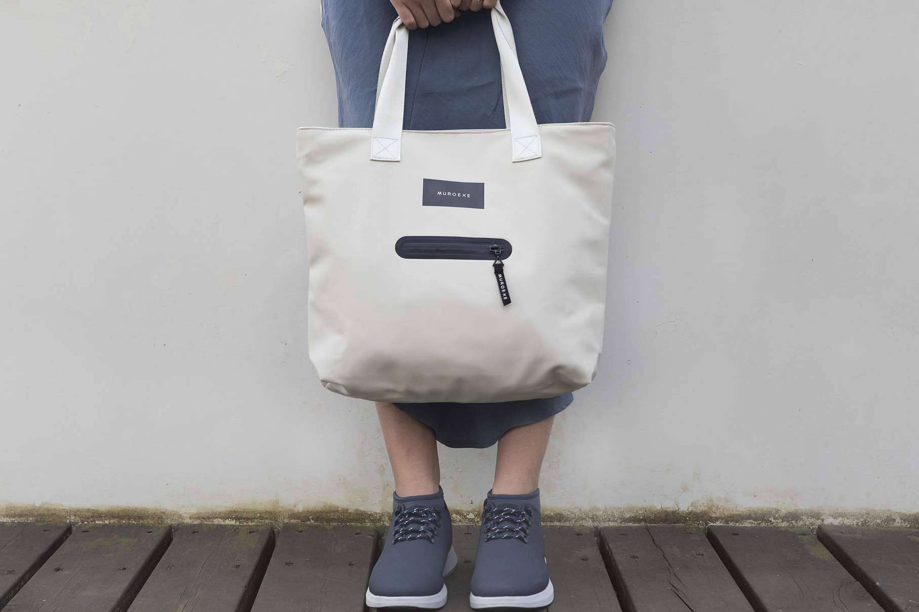 Accesorios veganos en la nueva línea de Muroexe, la cual incluye una amplia variedad de mochilas y bolsos