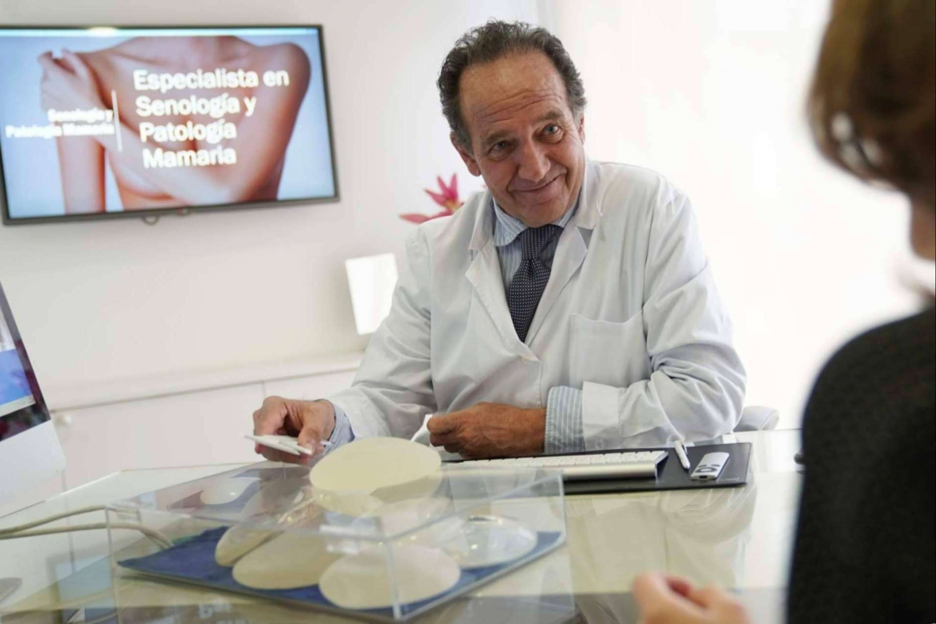 Javier Mato Ansorena, uno de los cirujanos plásticos con mejor trayectoria de España