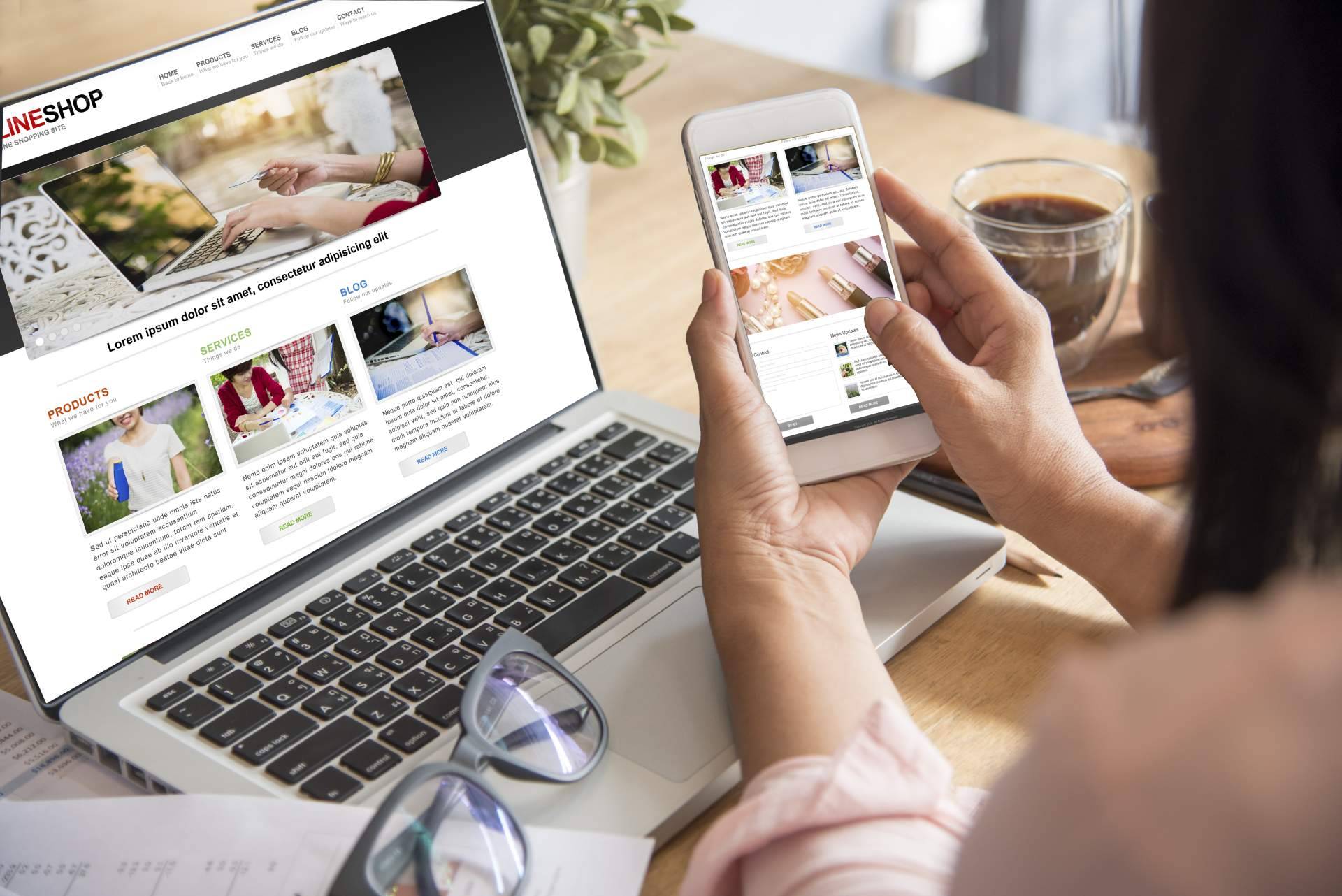 Un centro comercial online con envíos gratuitos es Tienda Agora