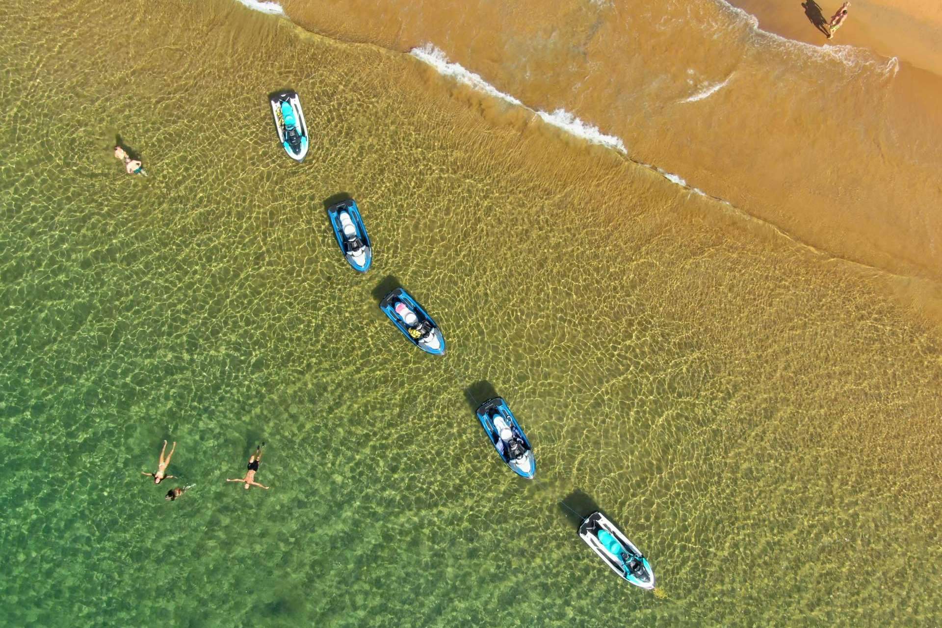 El origen y alquiler motos de agua en La Manga, por Kalima Charter
