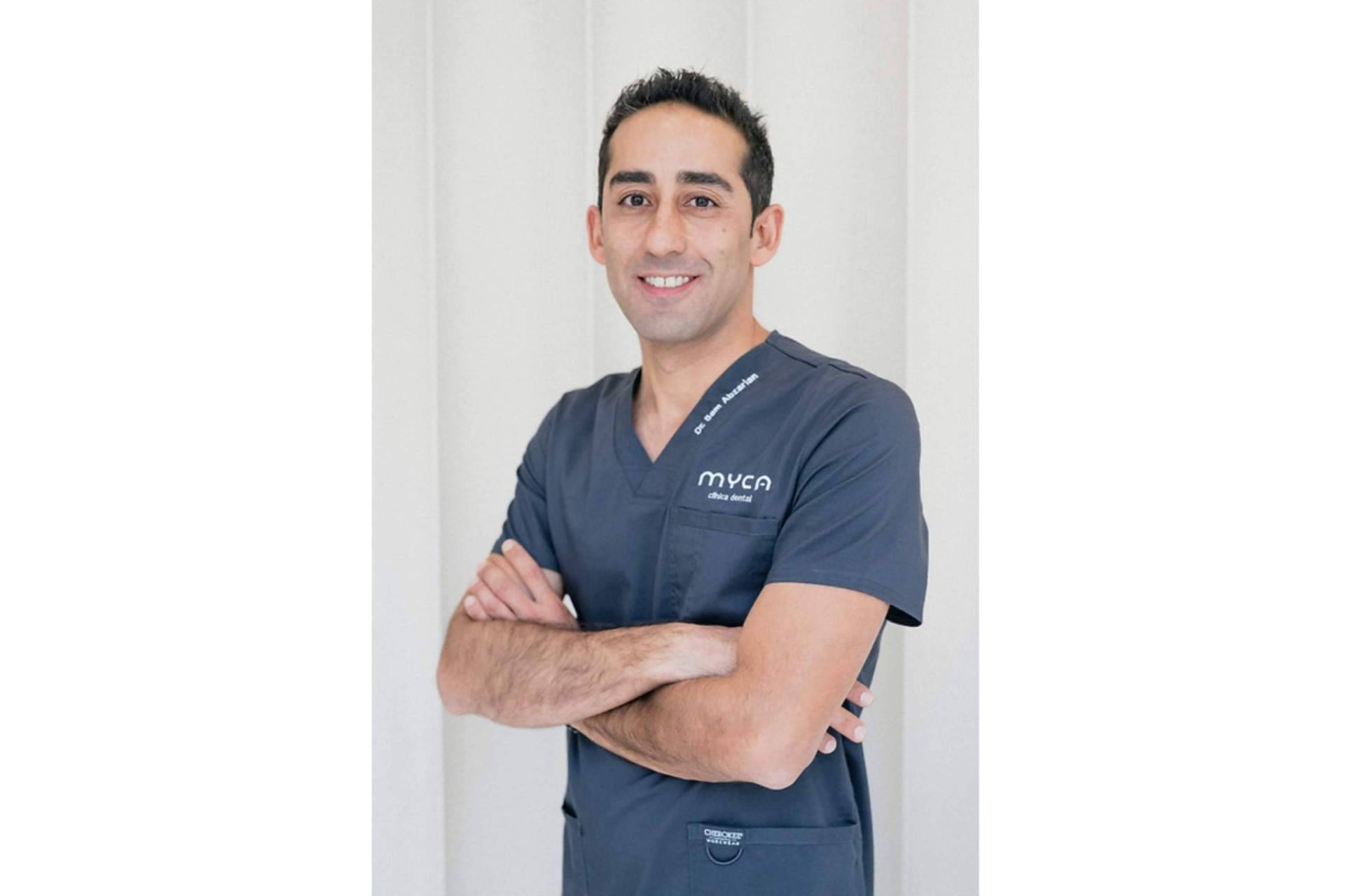 Tratamiento para el apiñamiento dental, de la mano de MYCA Clínica Dental