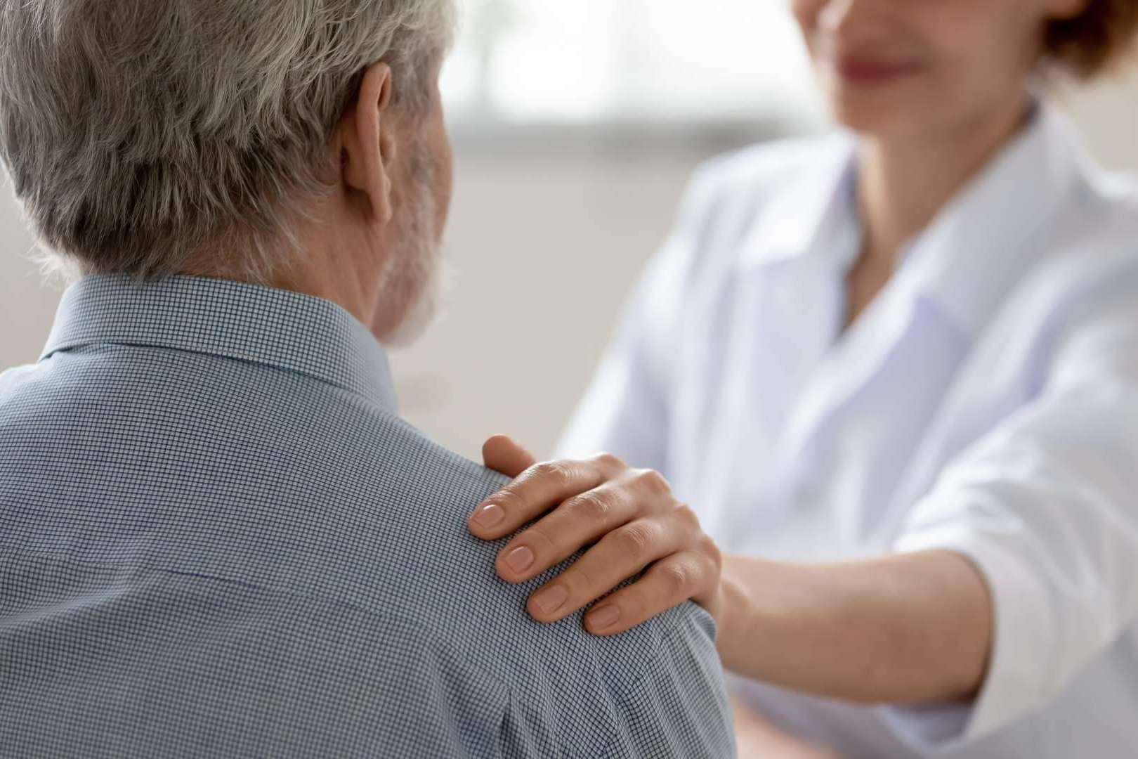 ¿Cuáles son las ventajas del cuidado de personas mayores?, por Asistenza Soluciones