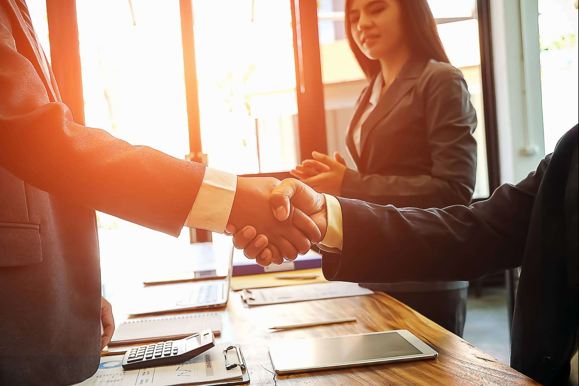 Solo aplicando estrategias anticonvencionales se pueden conseguir excelentes resultados en el marketing B2B, por Pixelesfera